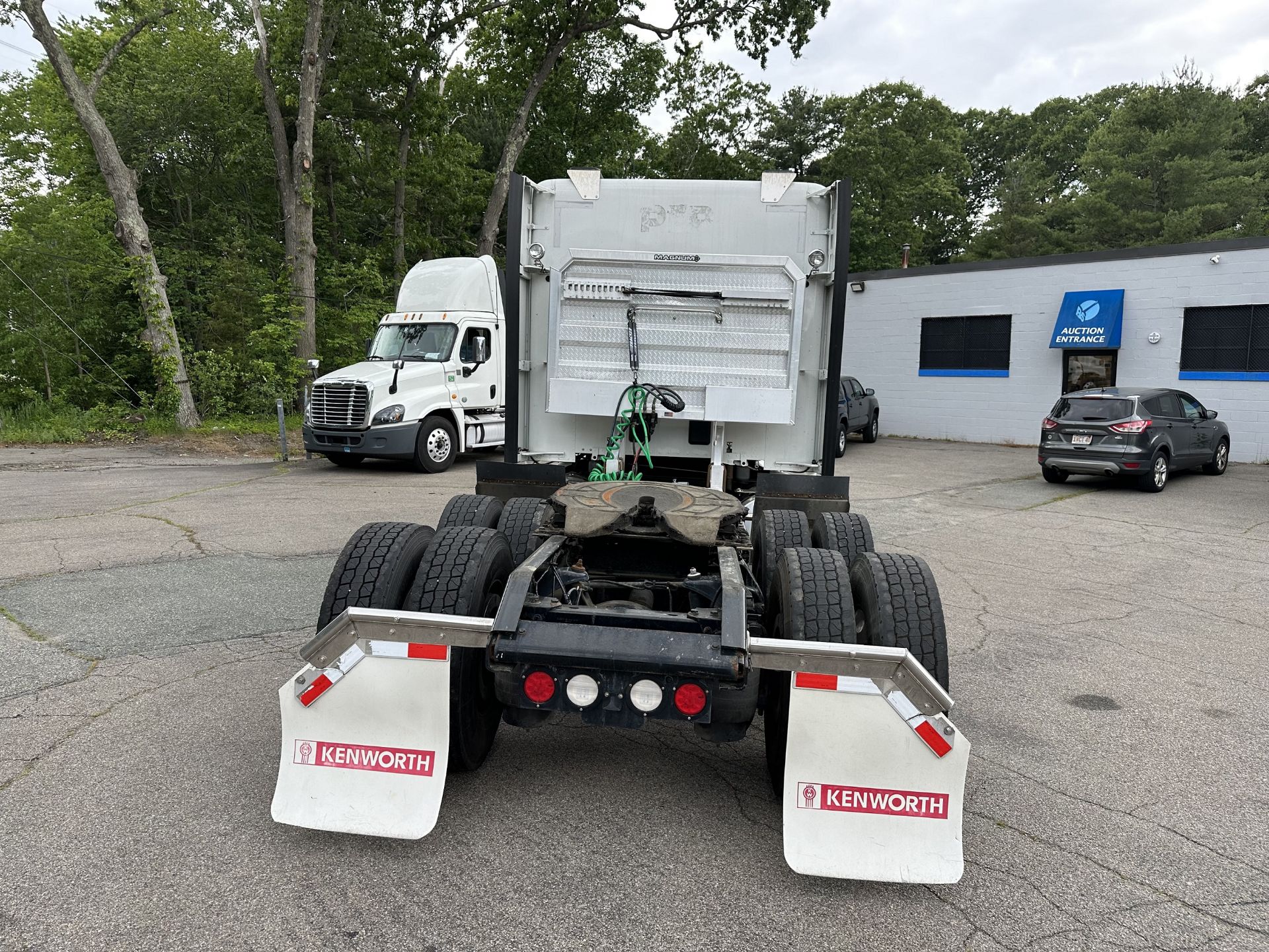 2020 Kenworth T680 Heavy Haul Tractor, 10-Wheel Tandem Axle, Paccar Model 1600-485 Motor, Eaton - Image 6 of 40