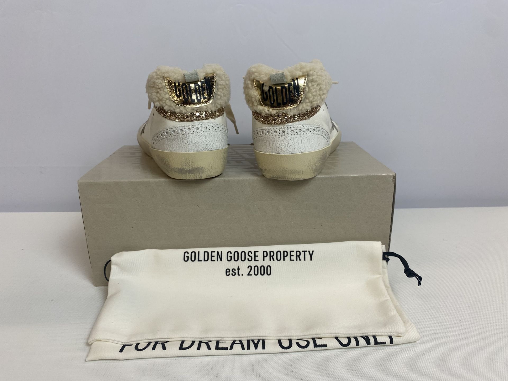 Golden Goose Mid Star Double Quarter Sneaker Size: 37, Nappa and Shearling Upper Suede Toe and Spur - Image 2 of 4
