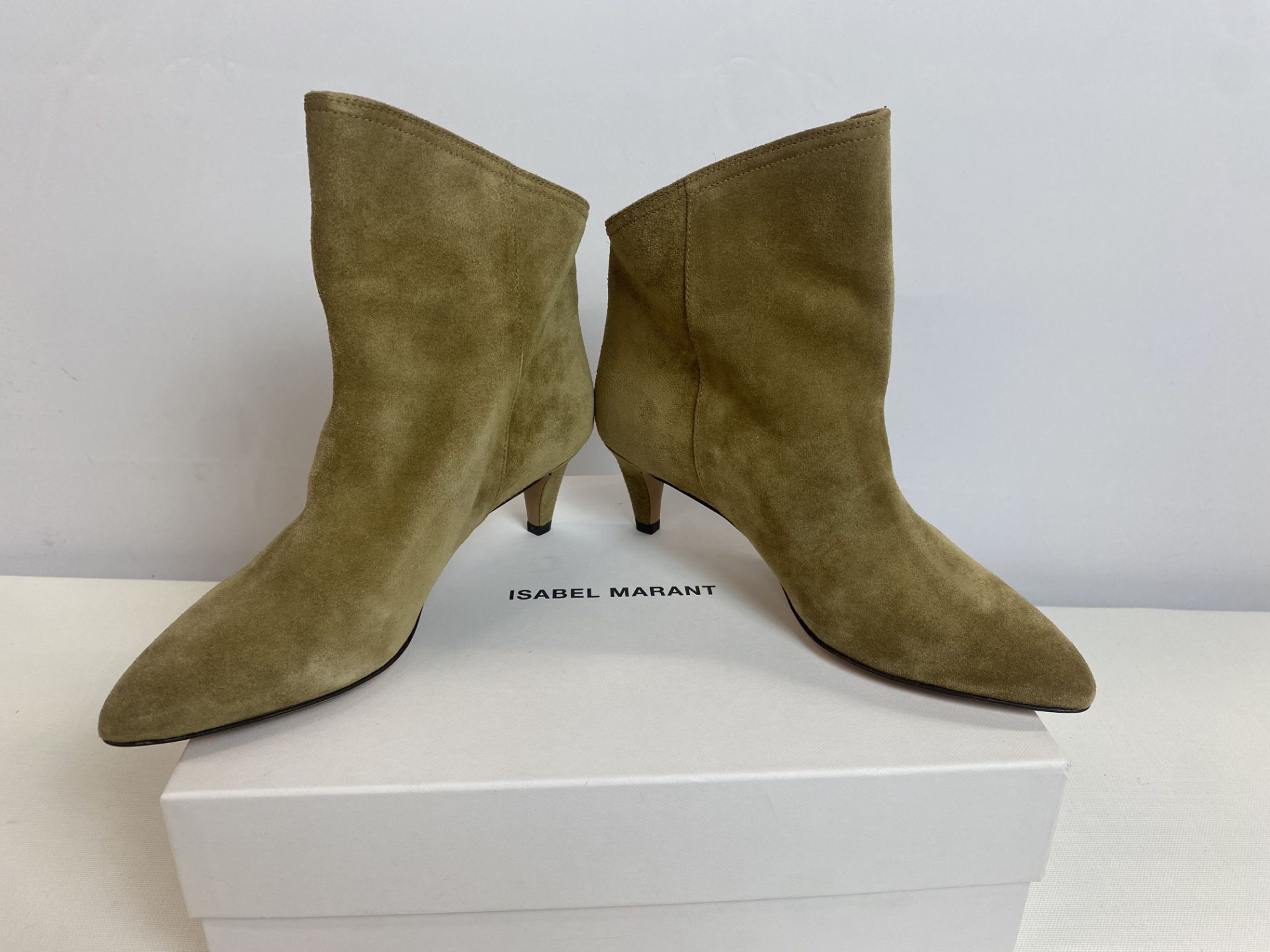 Isabel Marant Bootie dripi ANSUEDE CITY BOOT, Size: 37, Color: BEIGE, Retail Price: $770 - Image 3 of 4