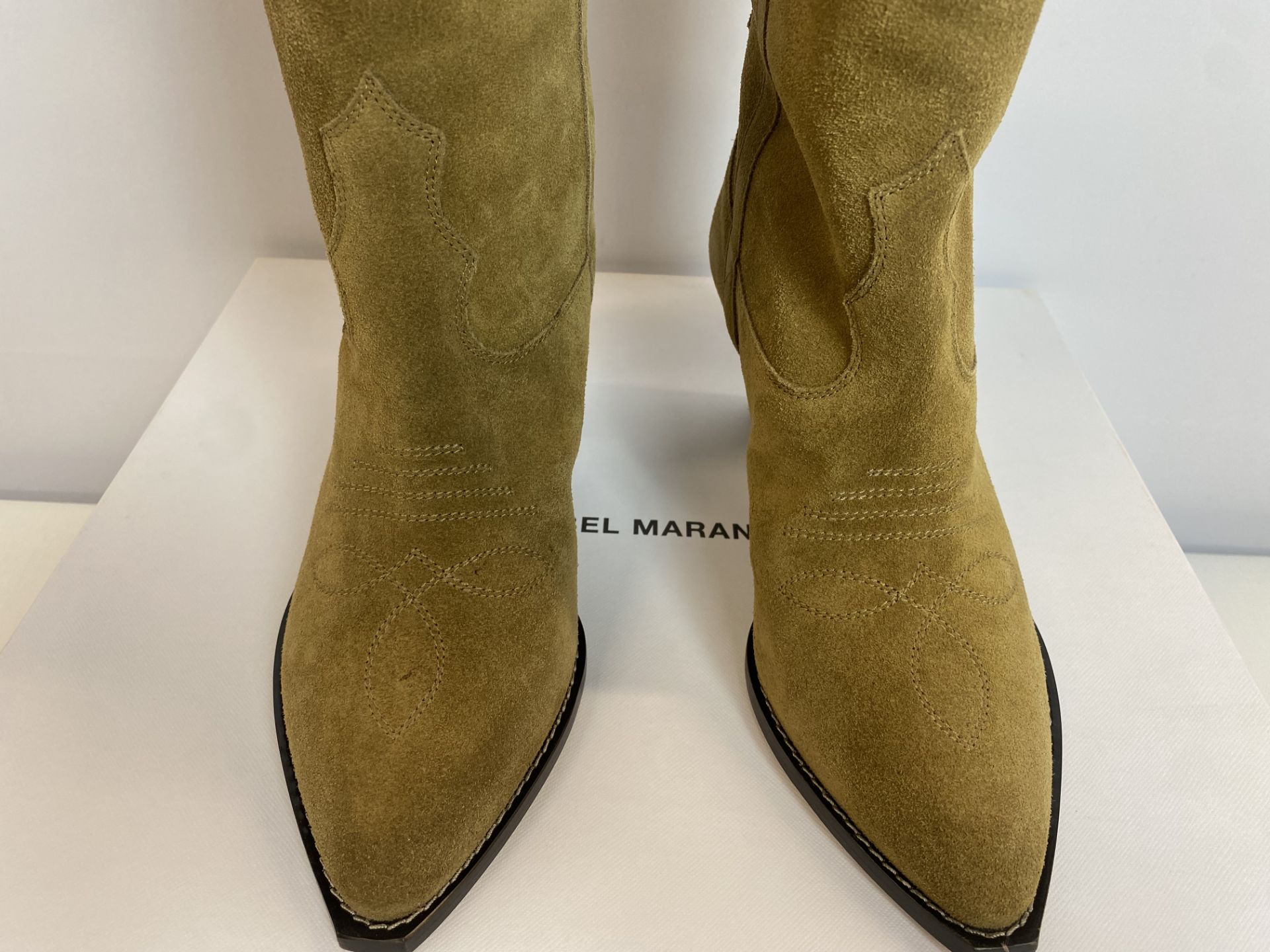 Isabel Marant Boot Luliette Suede Boot Feminine Size: 37 Taupe, Retail Price: $1250 - Image 4 of 4