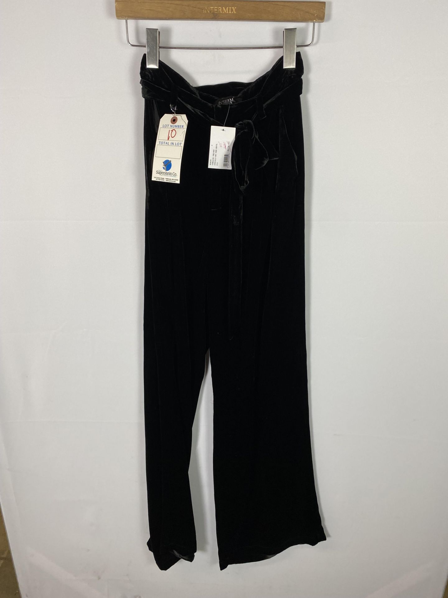 Black Chelsie Velvet Pants w/Sache, Size 2, Original Retail Price: $278 - Bild 2 aus 3