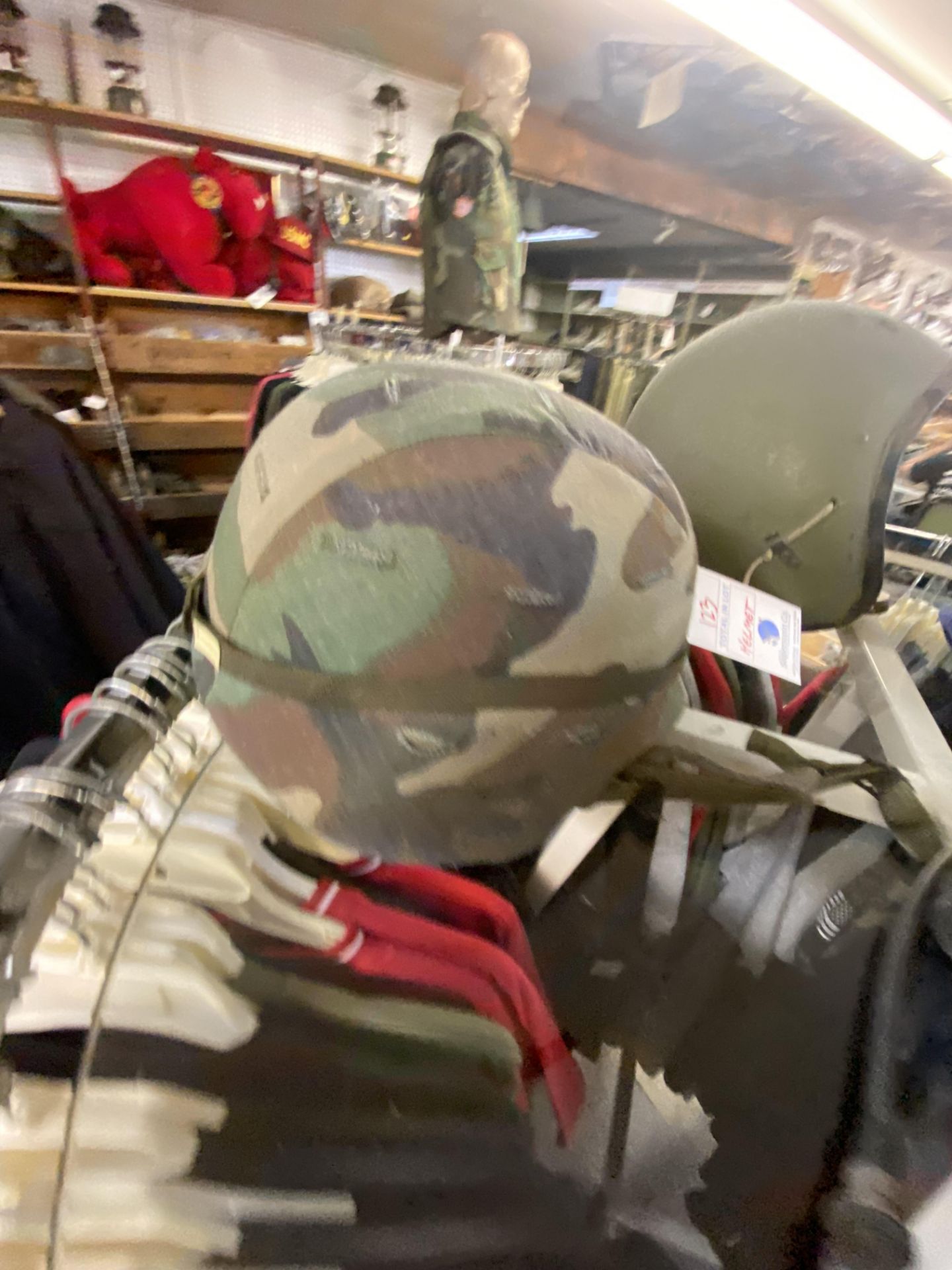 Modern US Army Helmet - Image 2 of 5