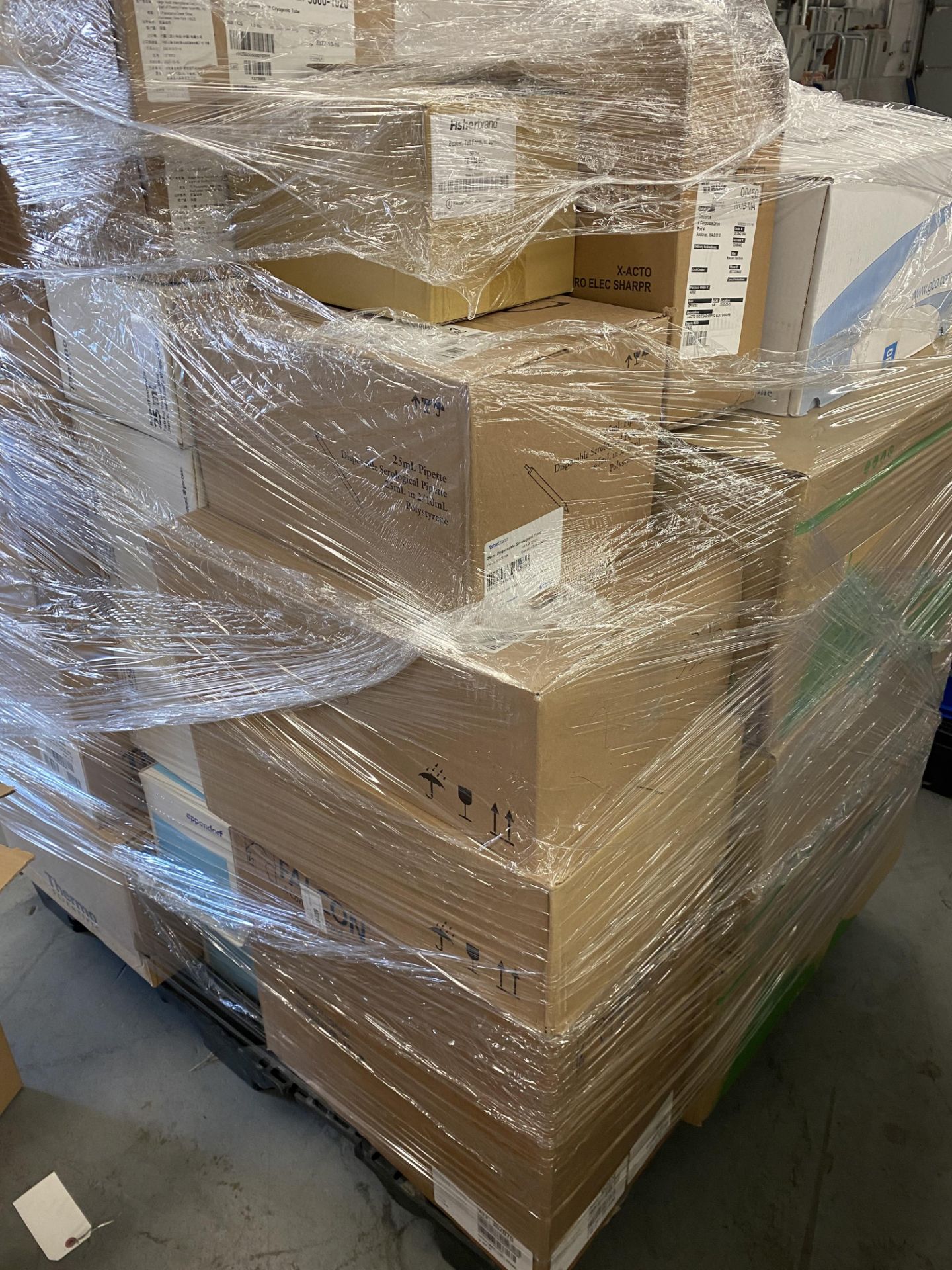 {LOT} Of Consumables on Pallet of Approx. 30 Boxes c/o: Bio Fill Cell & Tissue Culture Flasks, - Image 4 of 4