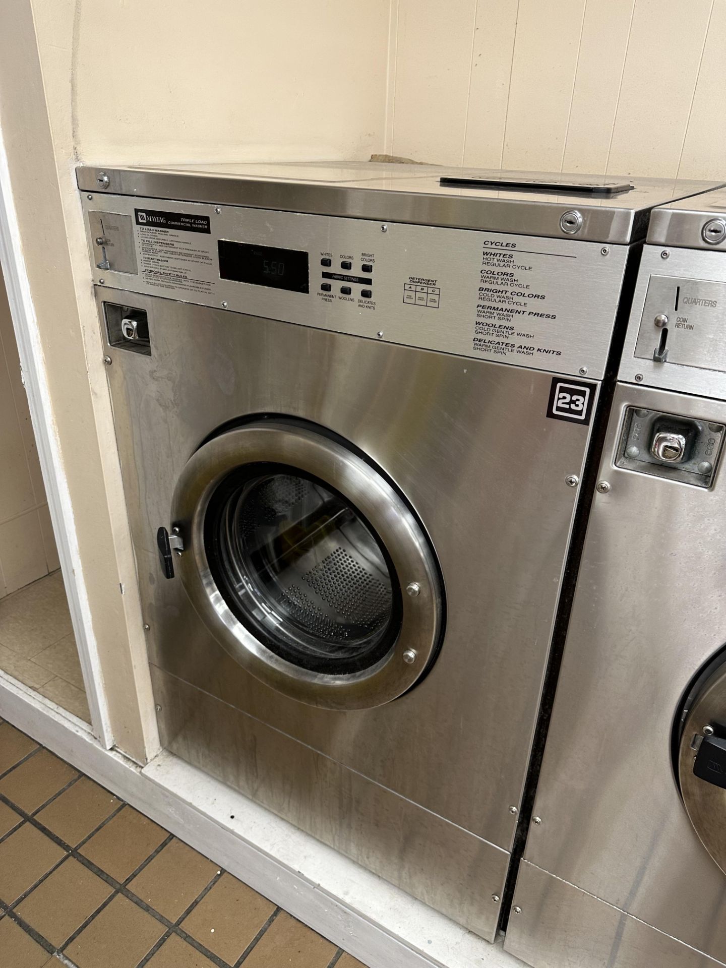 Maytag #MFR35PDATS Triple Load Commercial Washing Machine, 35 Lb. Load Capacity & Coin Operated, - Image 4 of 4