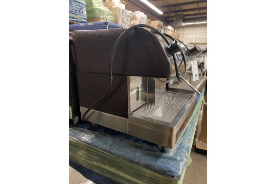 Venezia By Cecilware #ESP1 220V 2500w Espresso Machine ( 220v Plug ) (THIS UNIT MIGHT BE NEW. WILL - Image 2 of 2