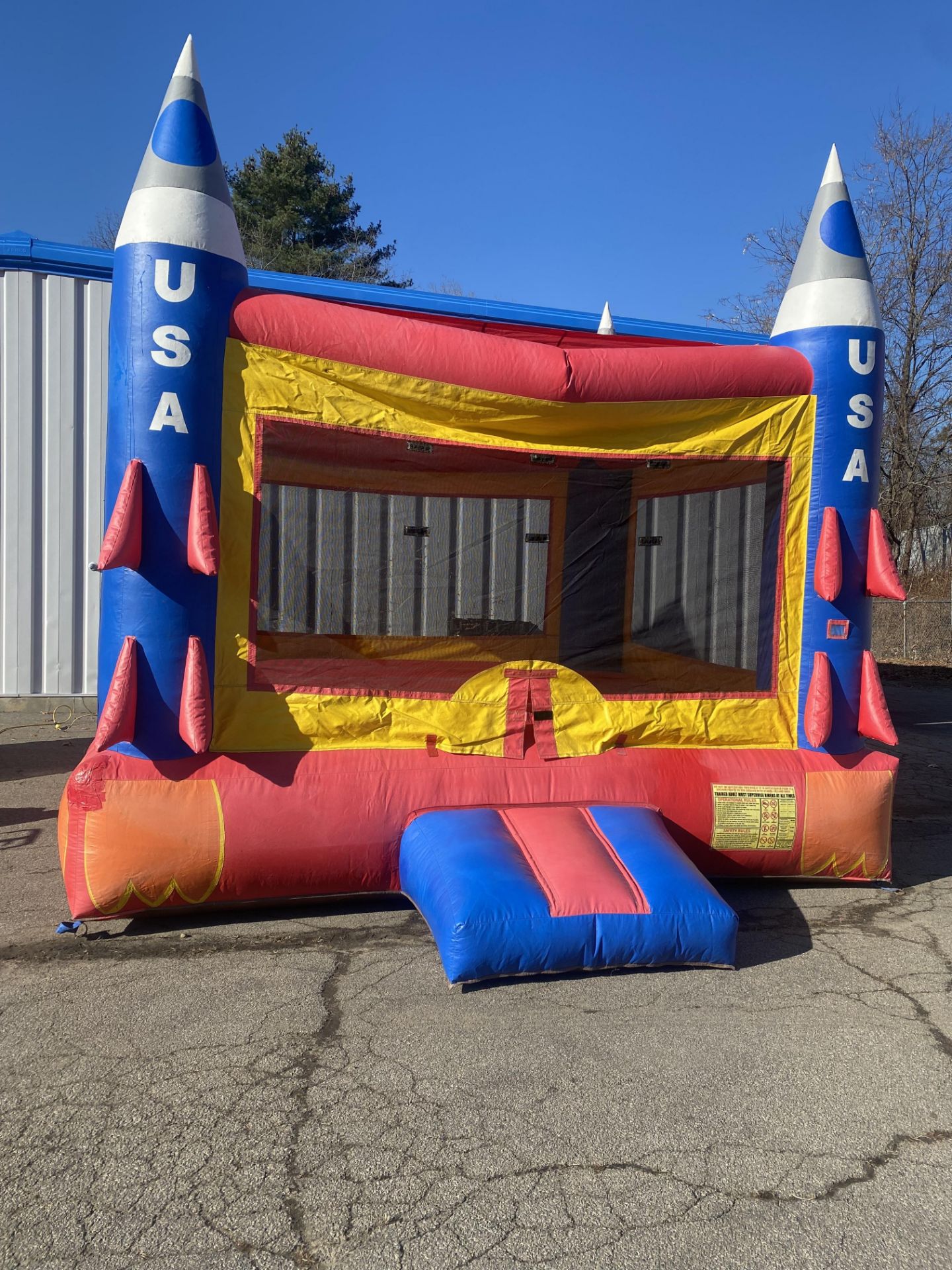 USA Rocket Themed Bounce House w/Blower - 15 x 15, (Pics were taken 12/1 Blown up In Our Parking Lo