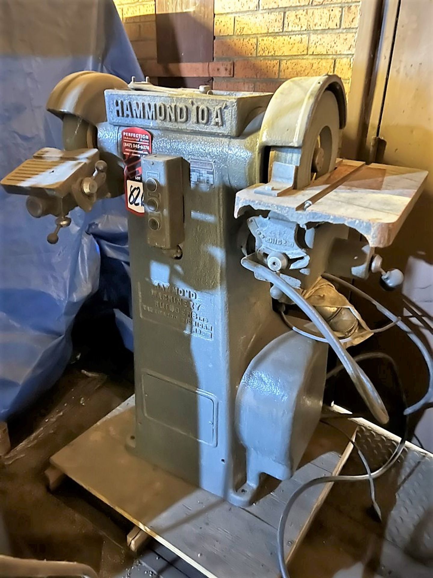 HAMMOND 10A Dual End Grinder