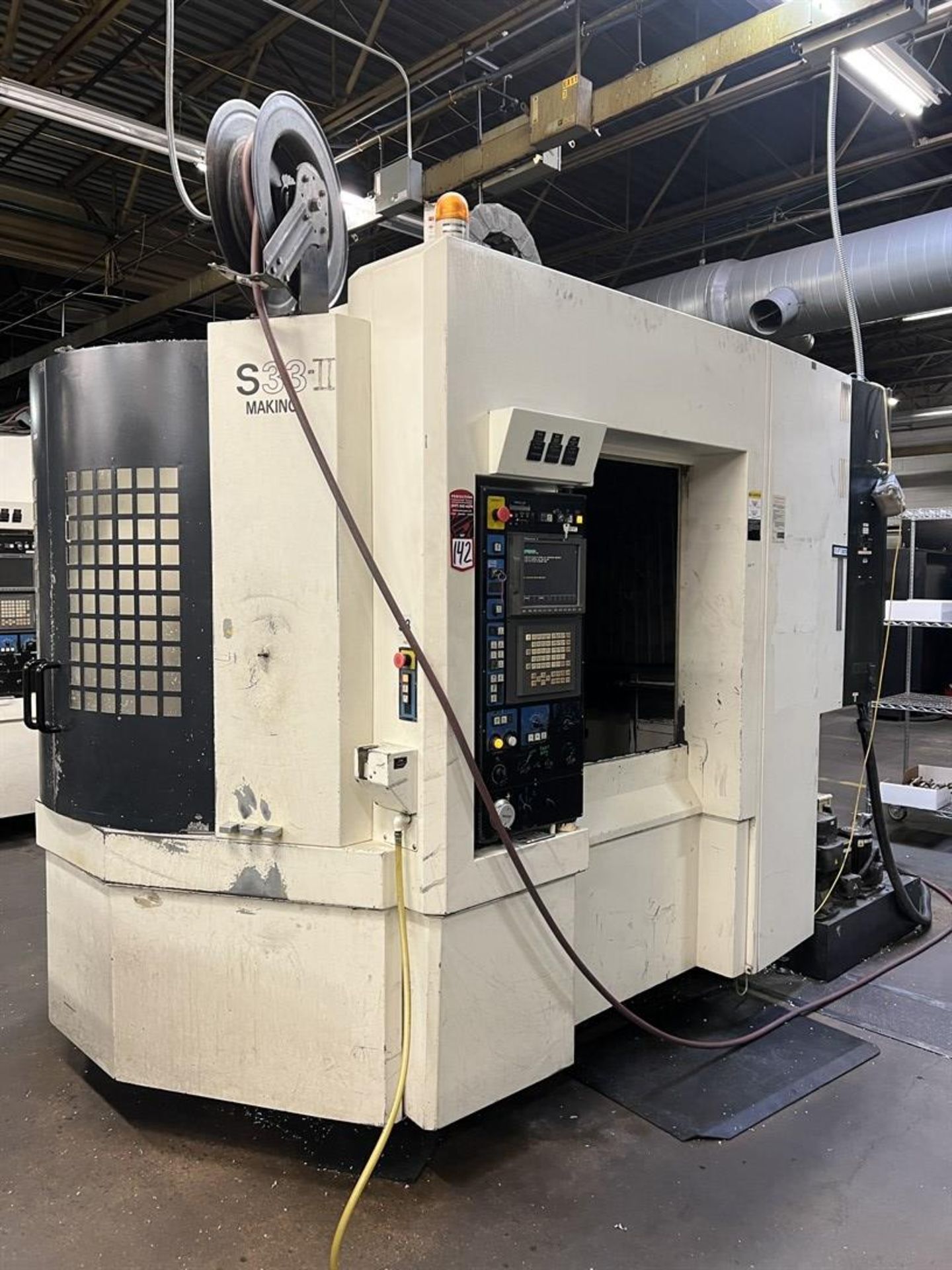 MAKINO S33 Twin Pallet Vertical Machining Center, s/n V7459, w/ PROFFESSIONAL 3 Control, 25.6”X, 19.