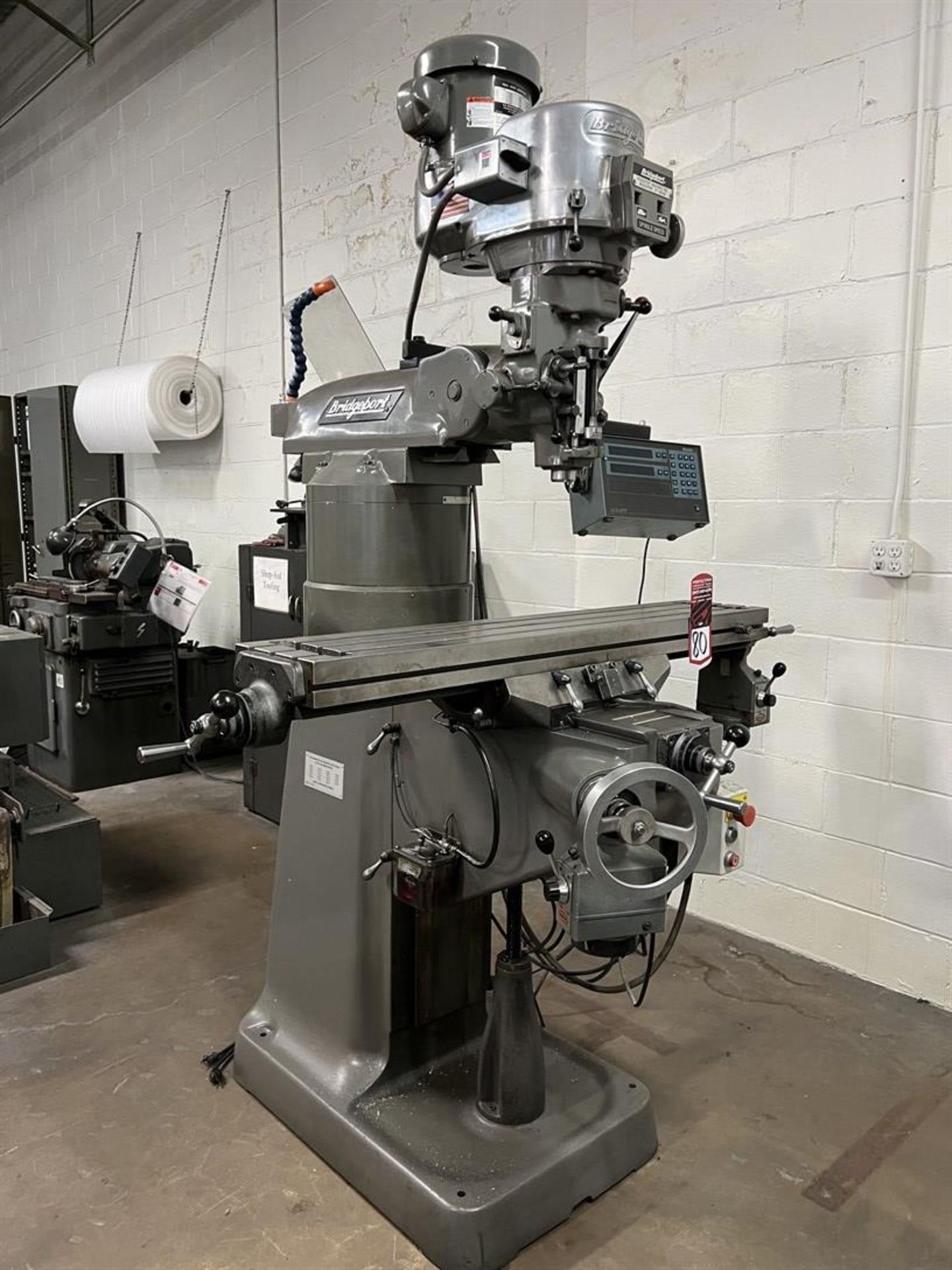 BRIDGEPORT Milling Machine, s/n 275340, 9” x 48” Servo Power Feed Table, Riser, 2 HP, 4200 Max - Image 2 of 7