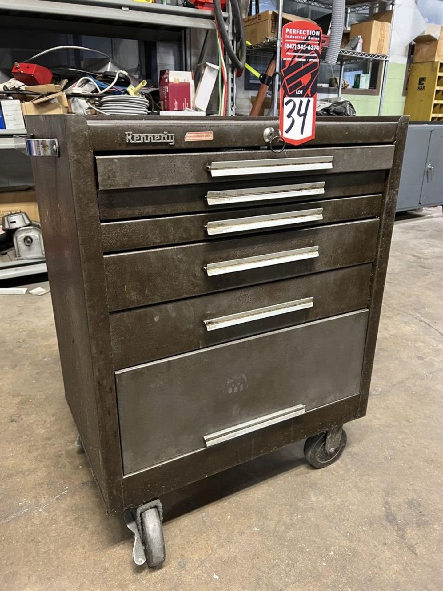 KENNEDY Rolling Tool Chest