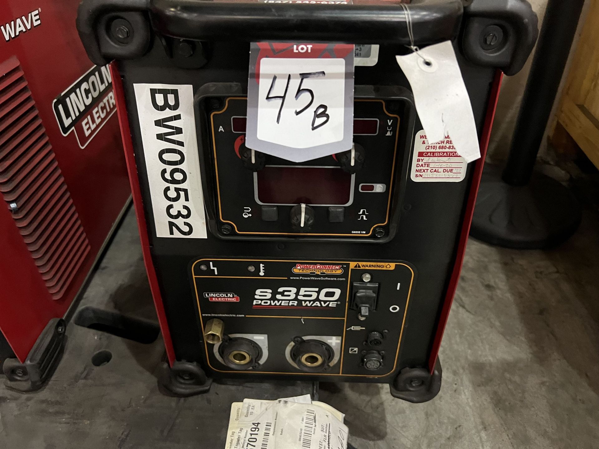 Lincoln S350 Power Wave Welder s/n U1150110399 (Located at 7300 Lone Tree Rd, Victoria, TX 77905)