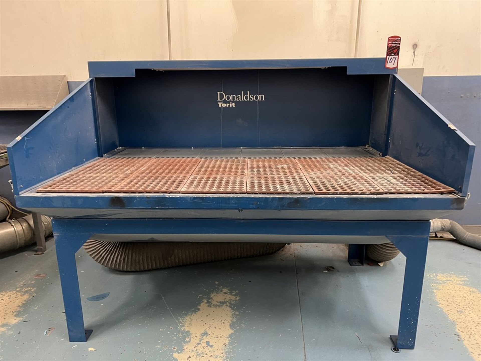 DONALDSON TORIT RDB-3000 Downdraft Table, s/n 3419309 - Image 2 of 4