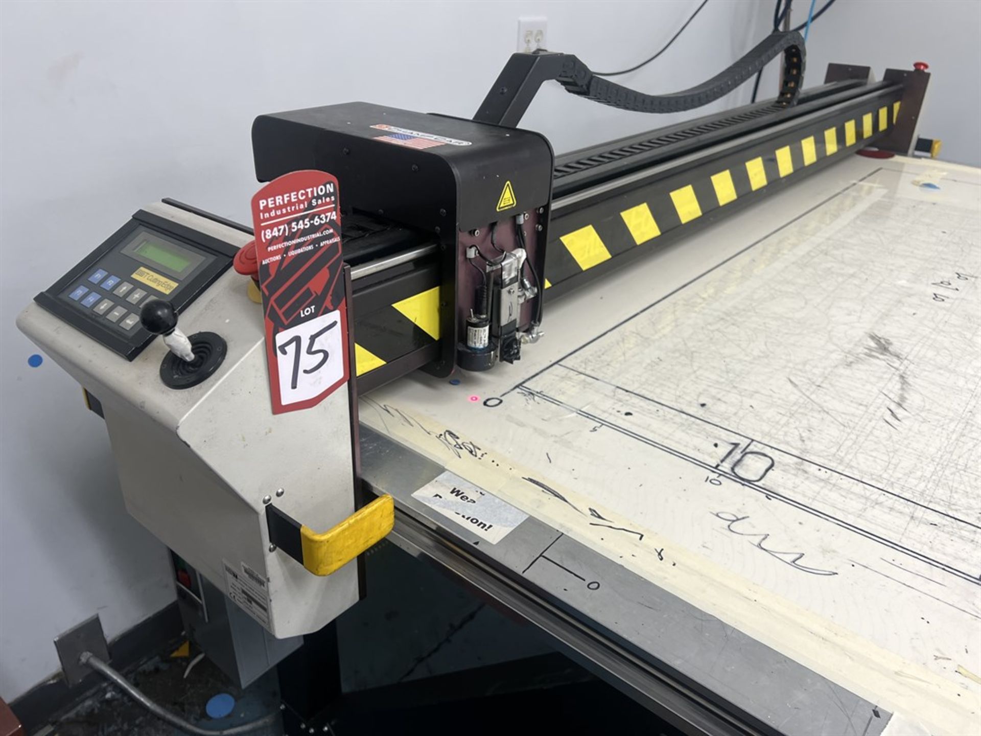 GERBER GGT DCS-2500 CNC Cutter, s/n NA, 6'10" x 24' Table, Cutting Edge Servo Drive Control, - Image 3 of 11