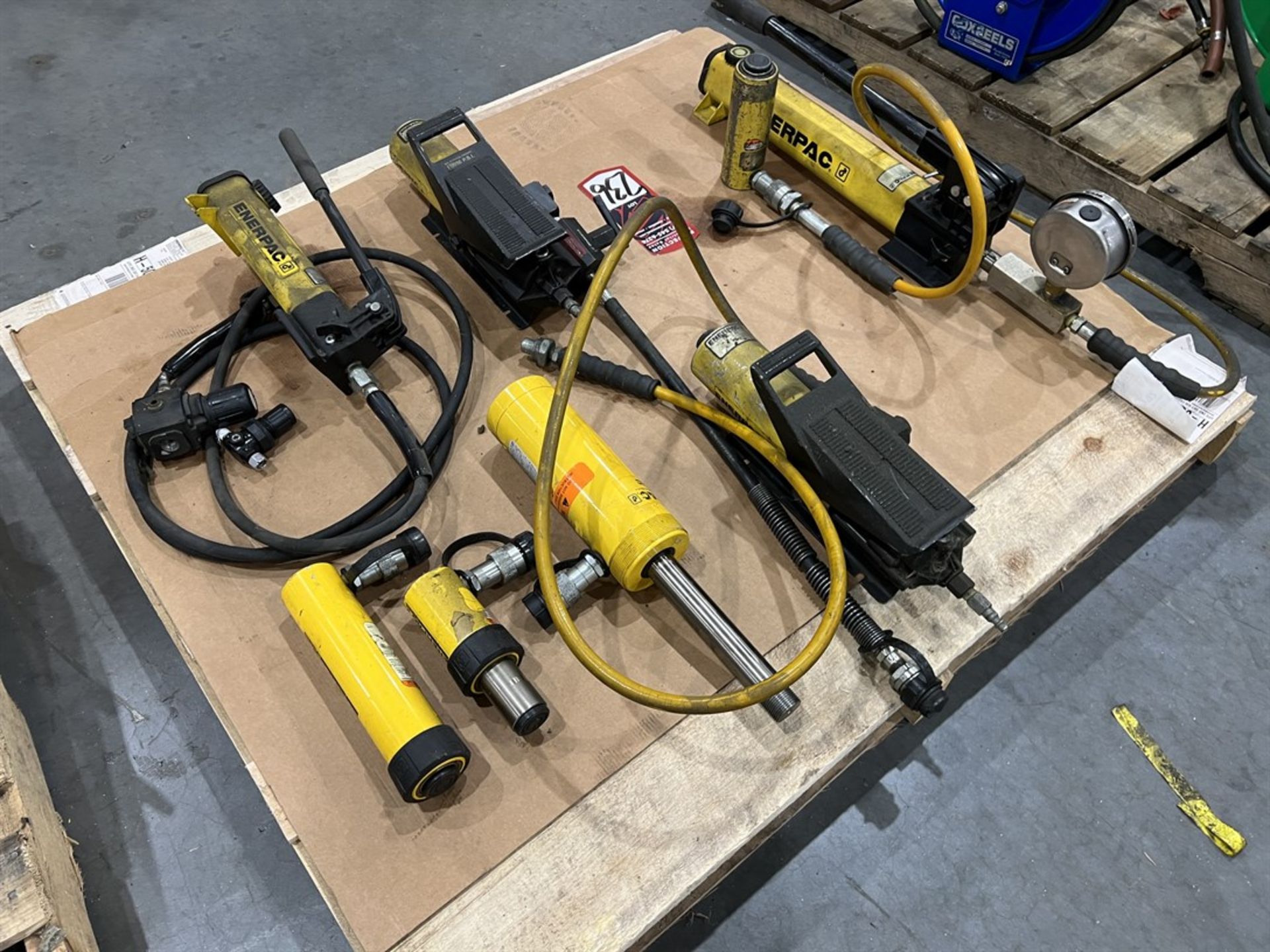 Lot of Assorted ENERPAC Hydraulic Pumps and Rams - Image 3 of 3