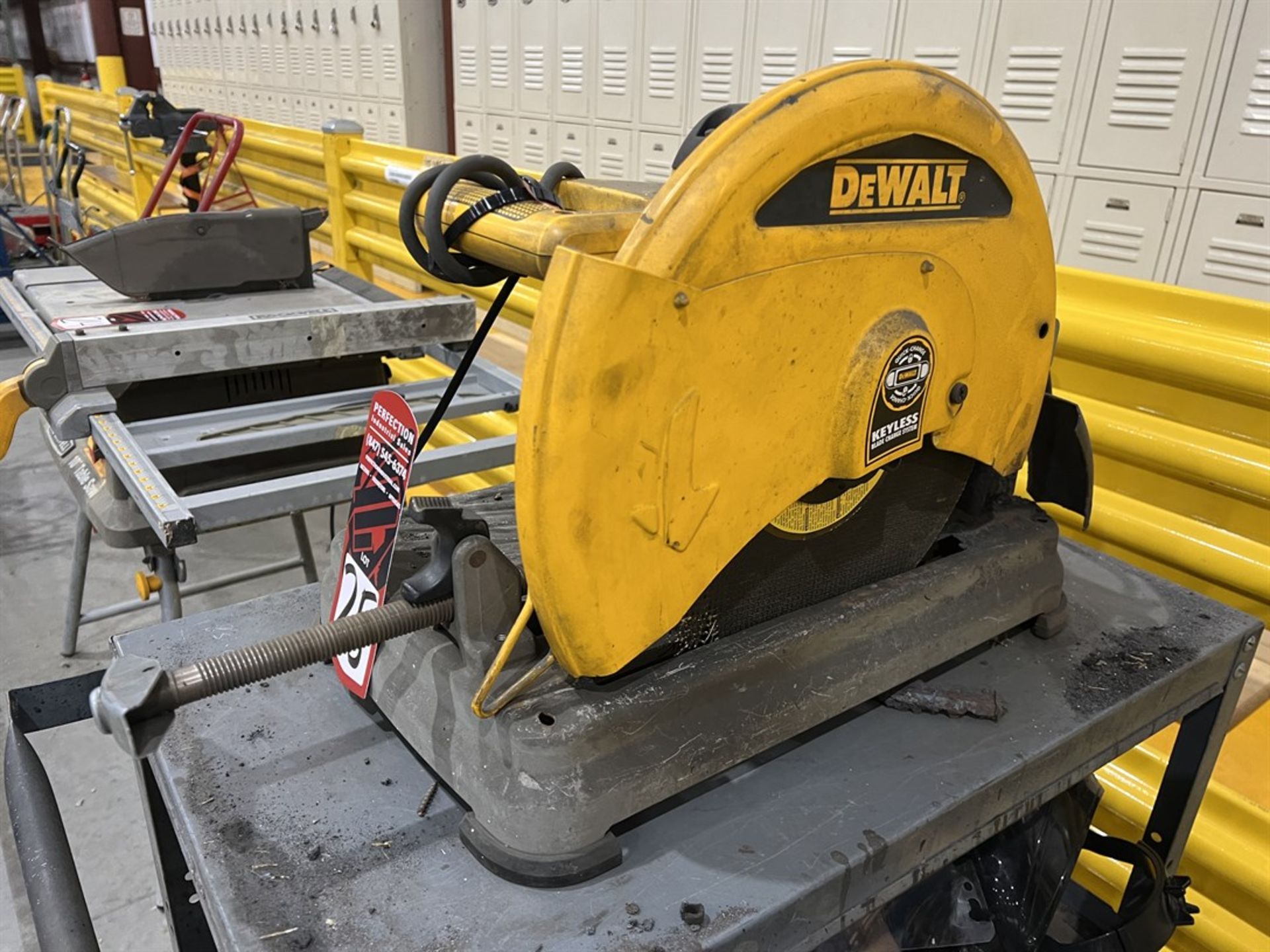 DEWALT D28715 14" Chop Saw - Image 2 of 4