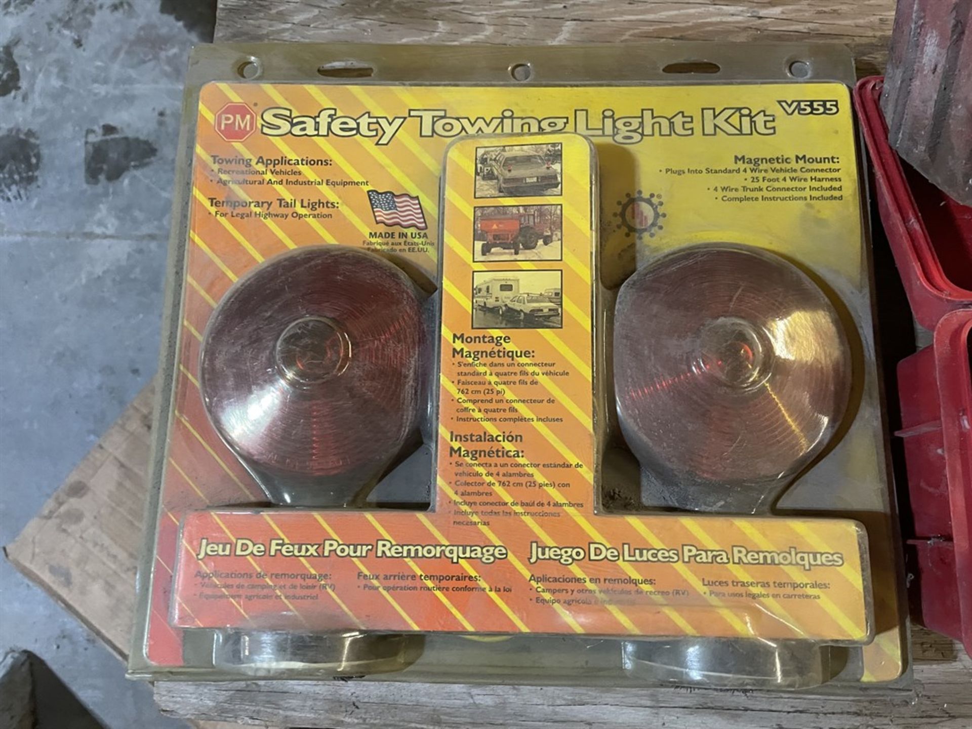 Lot Comprising Road Side Safety Items Including (2) Reflector Sets and Safety Towing Lights, ( - Image 2 of 3