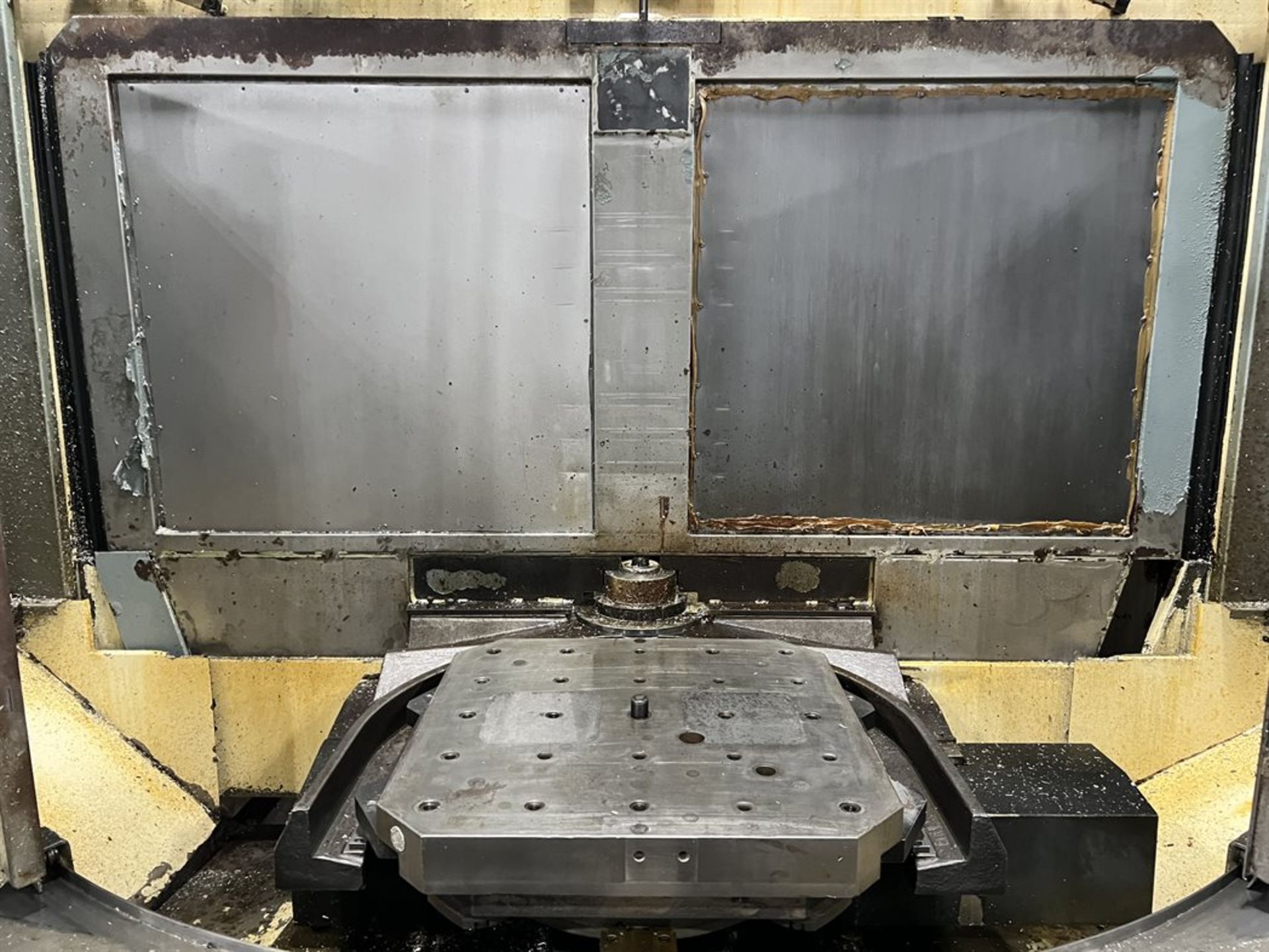 NIIGATA SPN63 CNC Horizontal Machining Center, s/n 46600011, Fanuc 16-M Control, 24.8" x 24.8" - Image 3 of 14