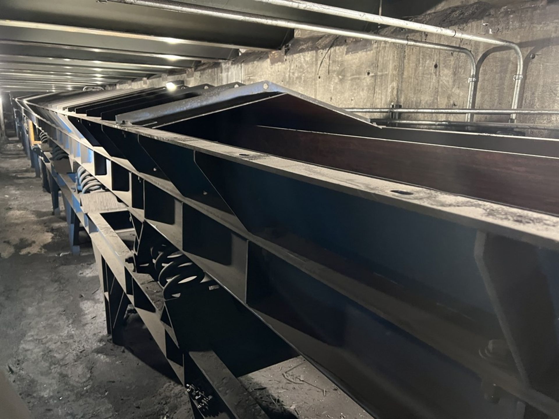 2017 GENERAL KINEMATICS Syncro-Coil SCRT-D 36/48X12X77.75 Vibrating Conveyor, s/n C11076-19 - Image 4 of 5