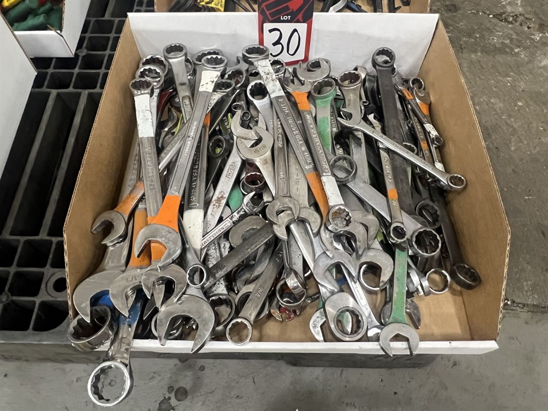 Lot of Standard Combination Wrenches