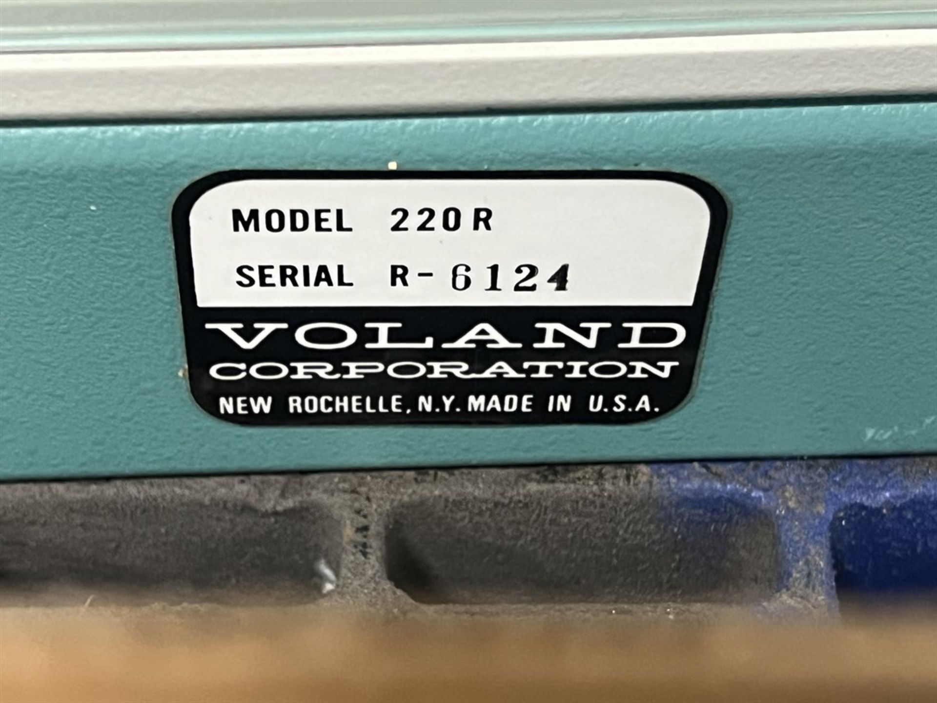 VOLAND 220R Analytical Balance Scale - Image 2 of 2