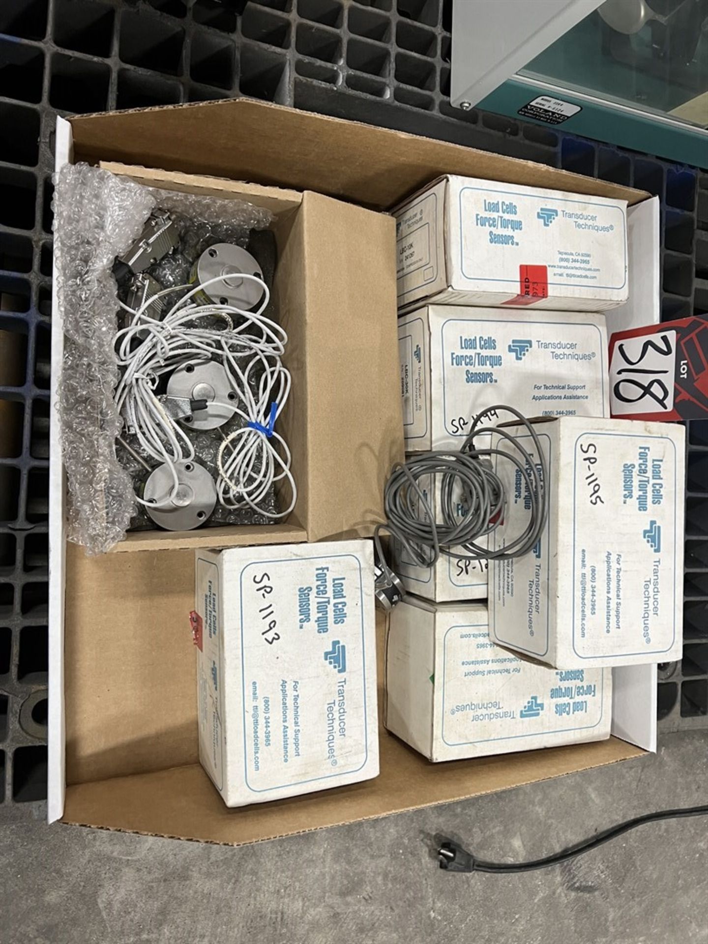 Lot of TRANSDUCER TECHNIQUES Load Cells/ Torque Sensors