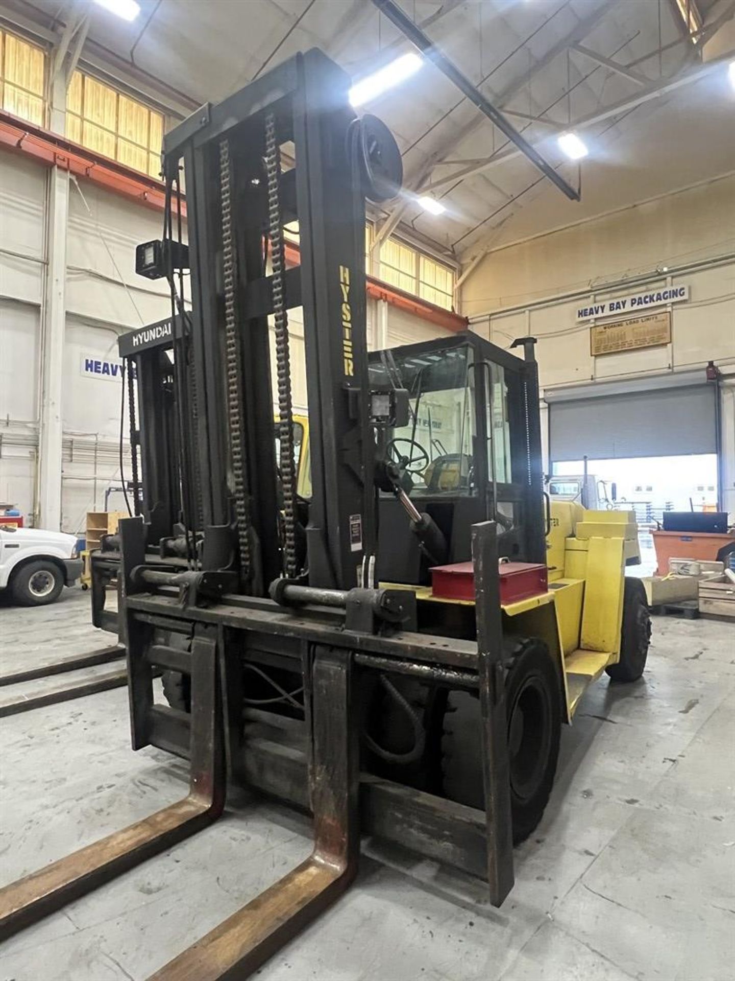 HYSTER H300XL2 Diesel Forklift, s/n D019D02214U, 34,000 LB Capacity, 8' Fork Length, 2-Stage Mast, - Image 2 of 12