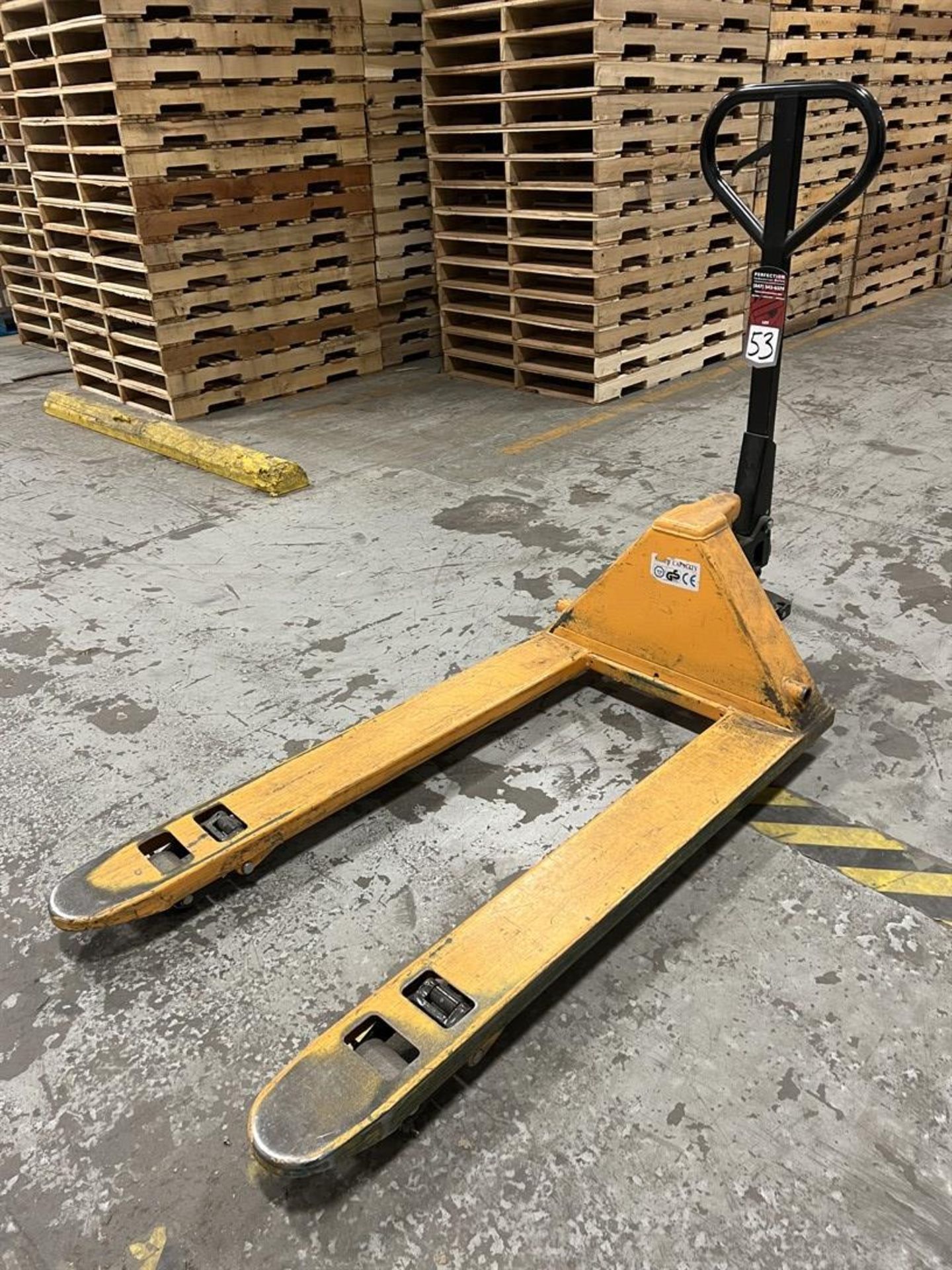 ULINE H-1043 Pallet Jack, 5500 Lb. Capacity