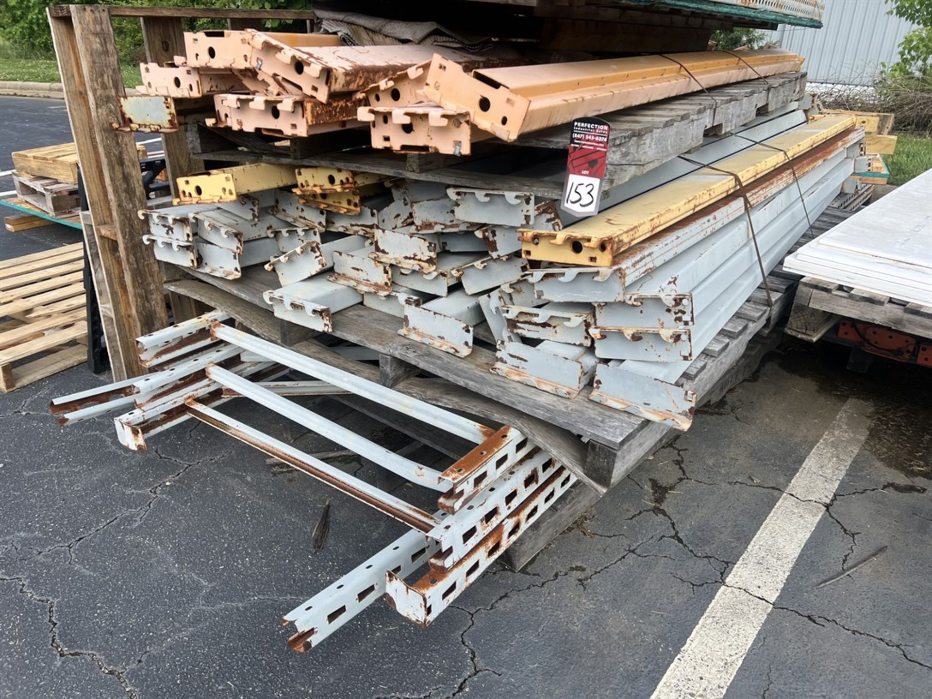 Lot of Assorted Pallet Racking Including (5) 10' Uprights x 42"D, (5) 16' Uprights x 42"D, (10) - Image 2 of 5