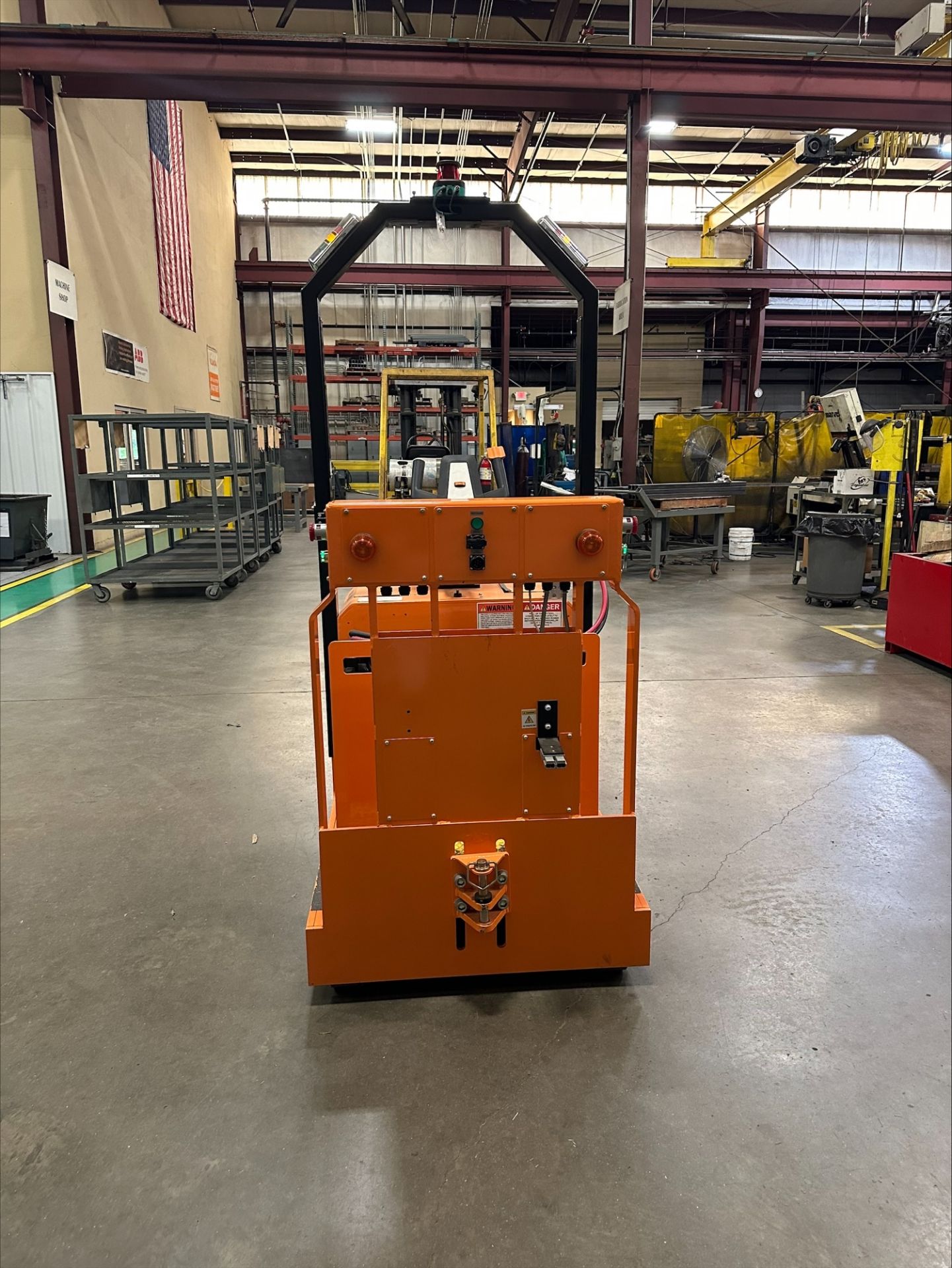 2019 AGV/AMR Tugger Robot, s/n 100095, 10,000 Lb Capacity, Electric, 24V - Bild 3 aus 5