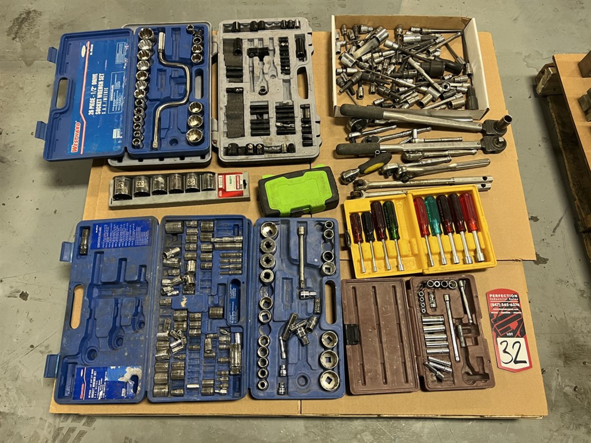 Lot of Assorted Sockets