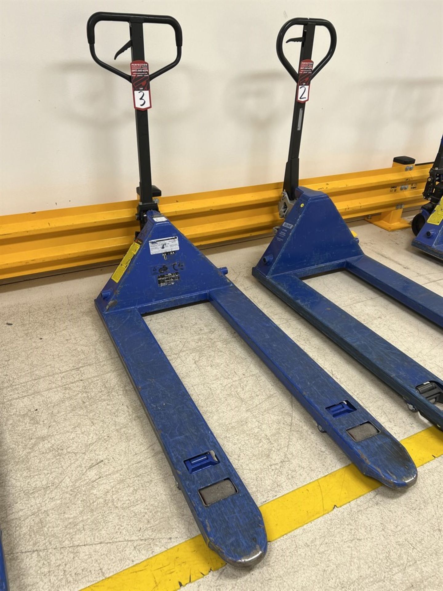 GENERAL PURPOSE 5,000 Lb. Pallet Jack