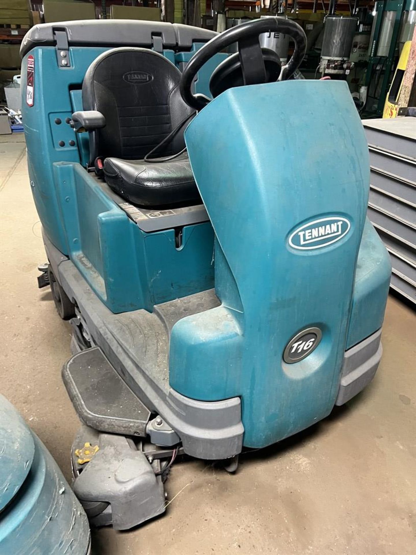 TENNANT T16 Floor Scrubber, s/n T16-26762, 36V (Building 39) - Image 4 of 7