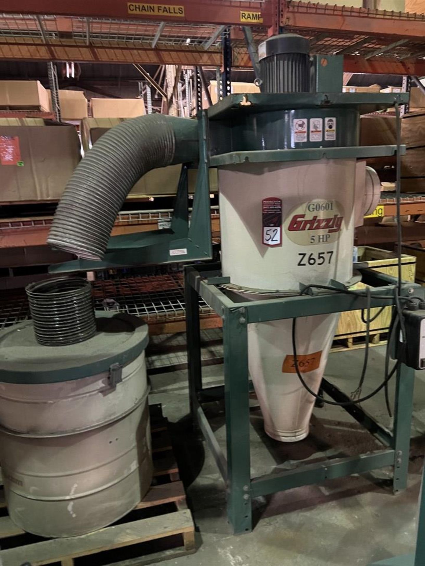 GRIZZLY G0601 5 HP Cyclone Dust Collector (Building 39)