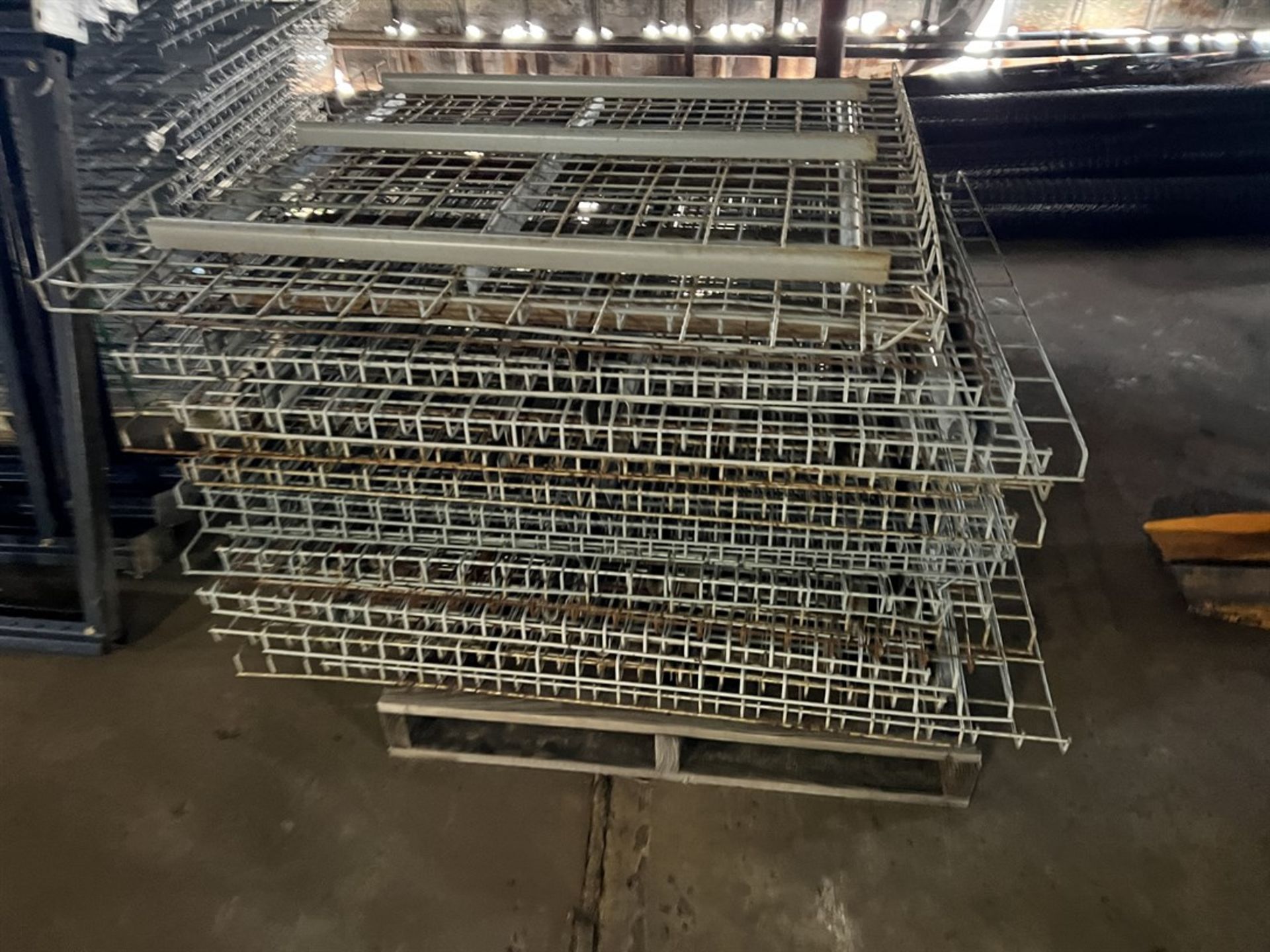 Lot of Pallet Racking Comprising 84"x 48" Uprights and 48"x 42" Wire Decking (Building 39) - Image 2 of 5