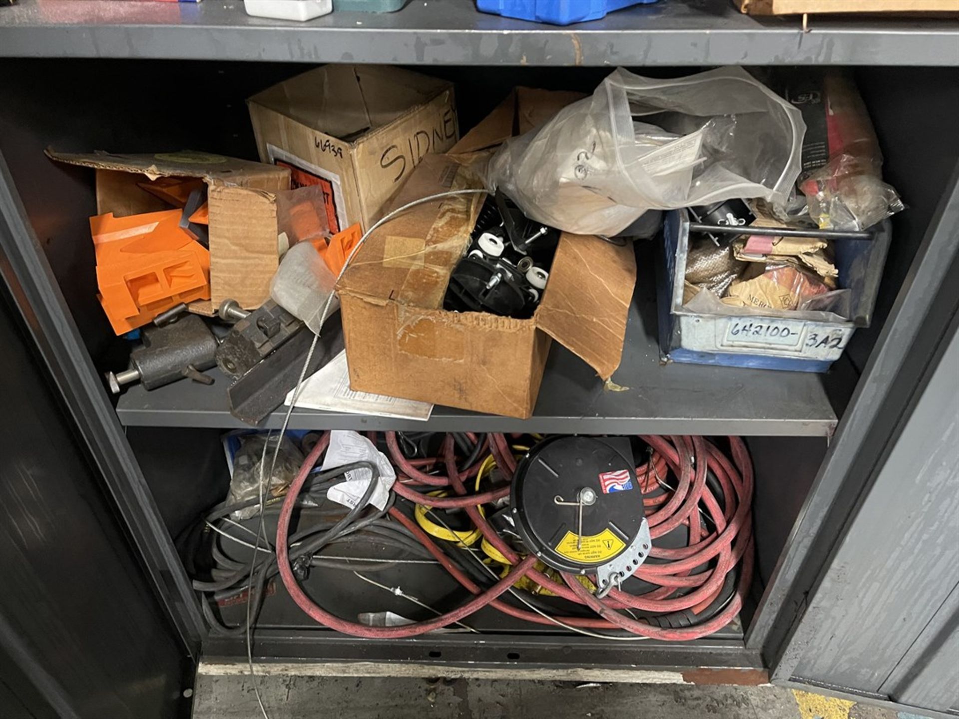 Shop Cabinet w/ Bearings, Trolleys, Air Hose and Balancers (BUILDING 16) - Image 6 of 6