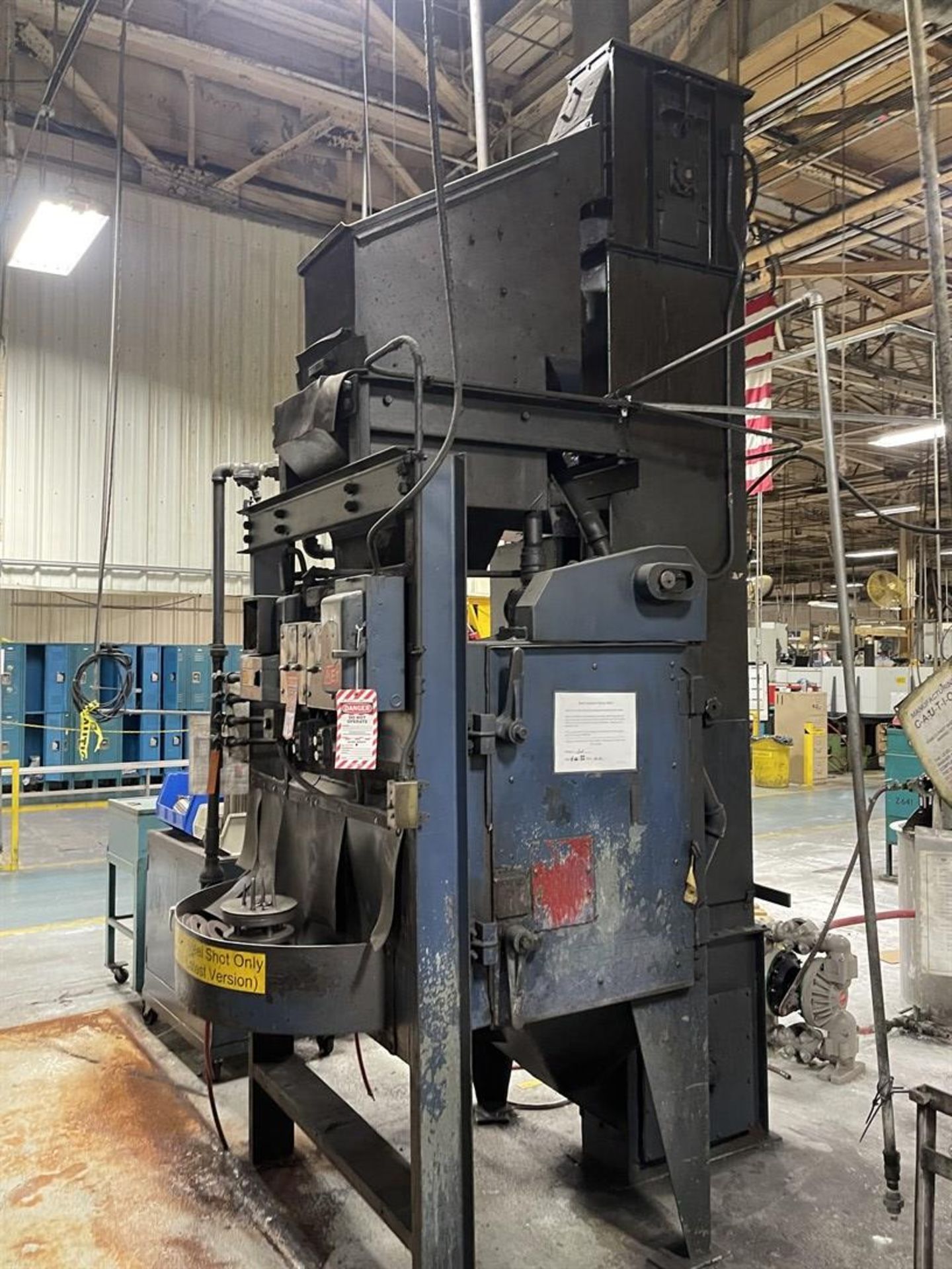 PANGBORN Rotary Shotblaster, 40” Diameter Chamber, (2) 12” Tables, Shot Reclaim, Dust Collector ( - Image 3 of 7