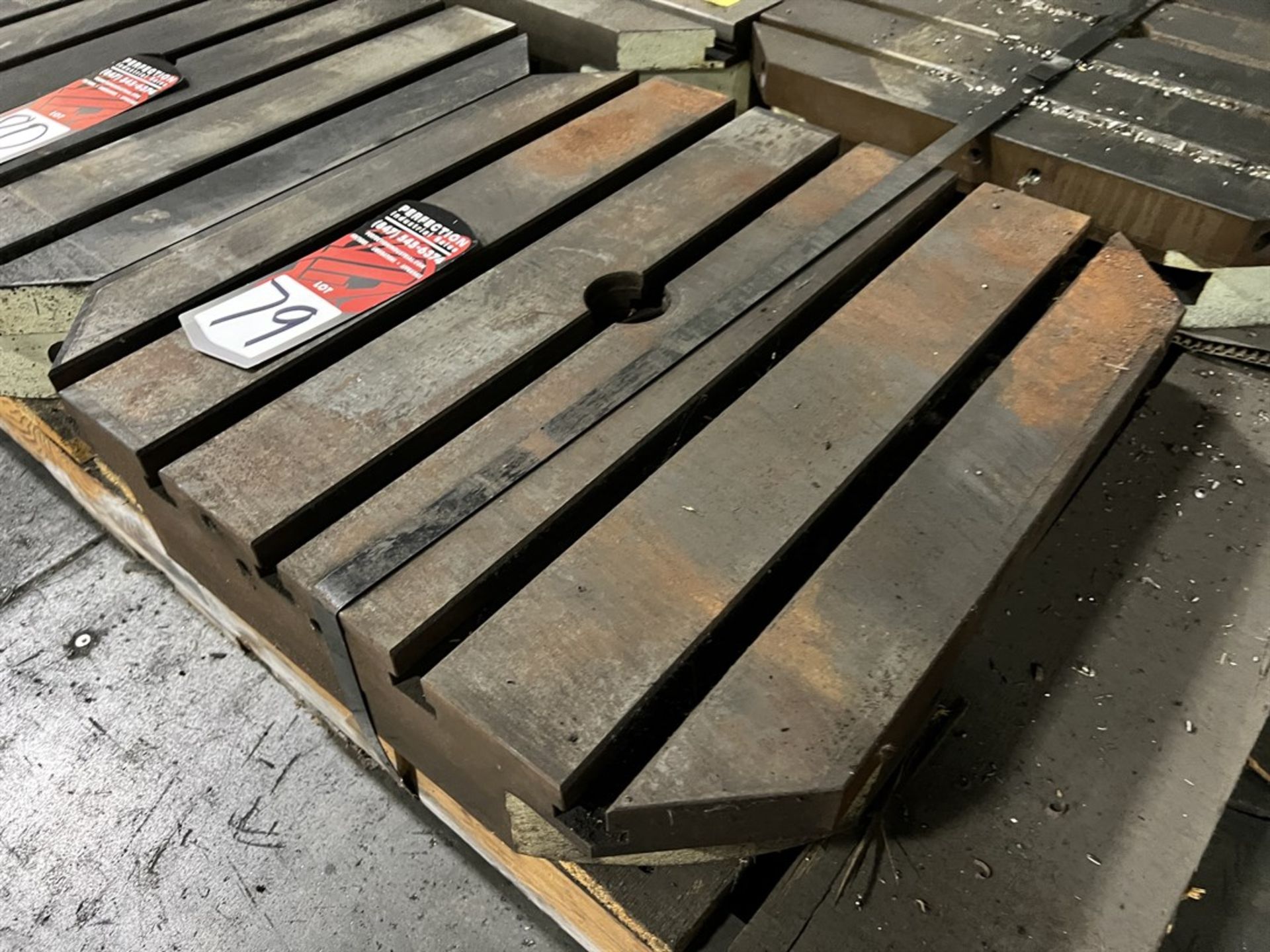 Pallet, 21.75" x 21.75"