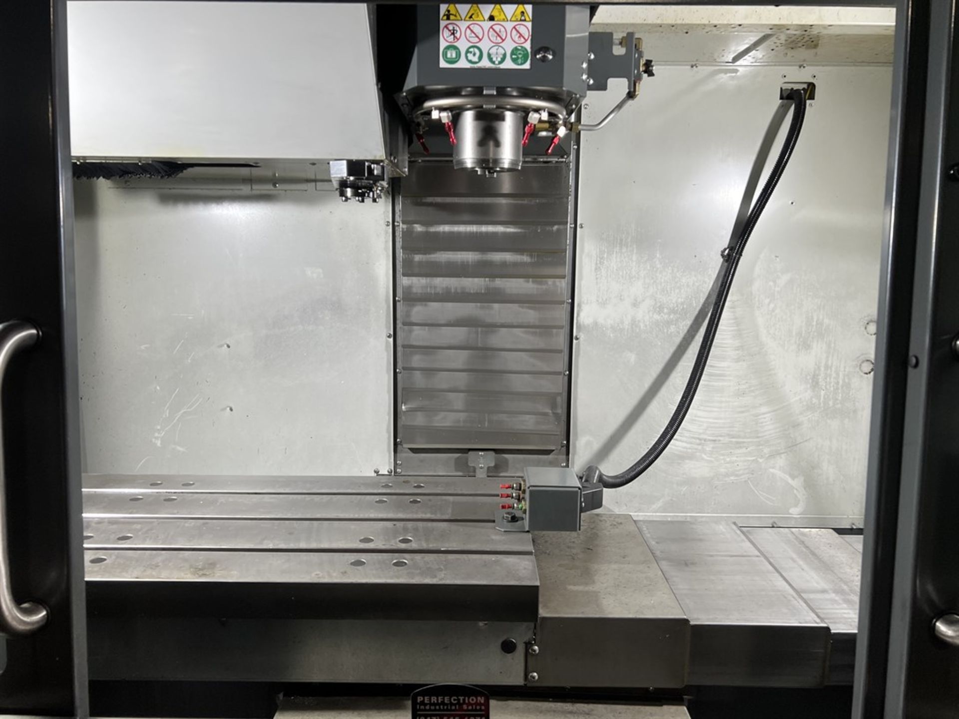 2021 HAAS VF-2YT Vertical Machining Center, s/n 1186899, 30"X, 20"Y, 20"Z, 36" x 18" Table, 4-24" - Image 3 of 10