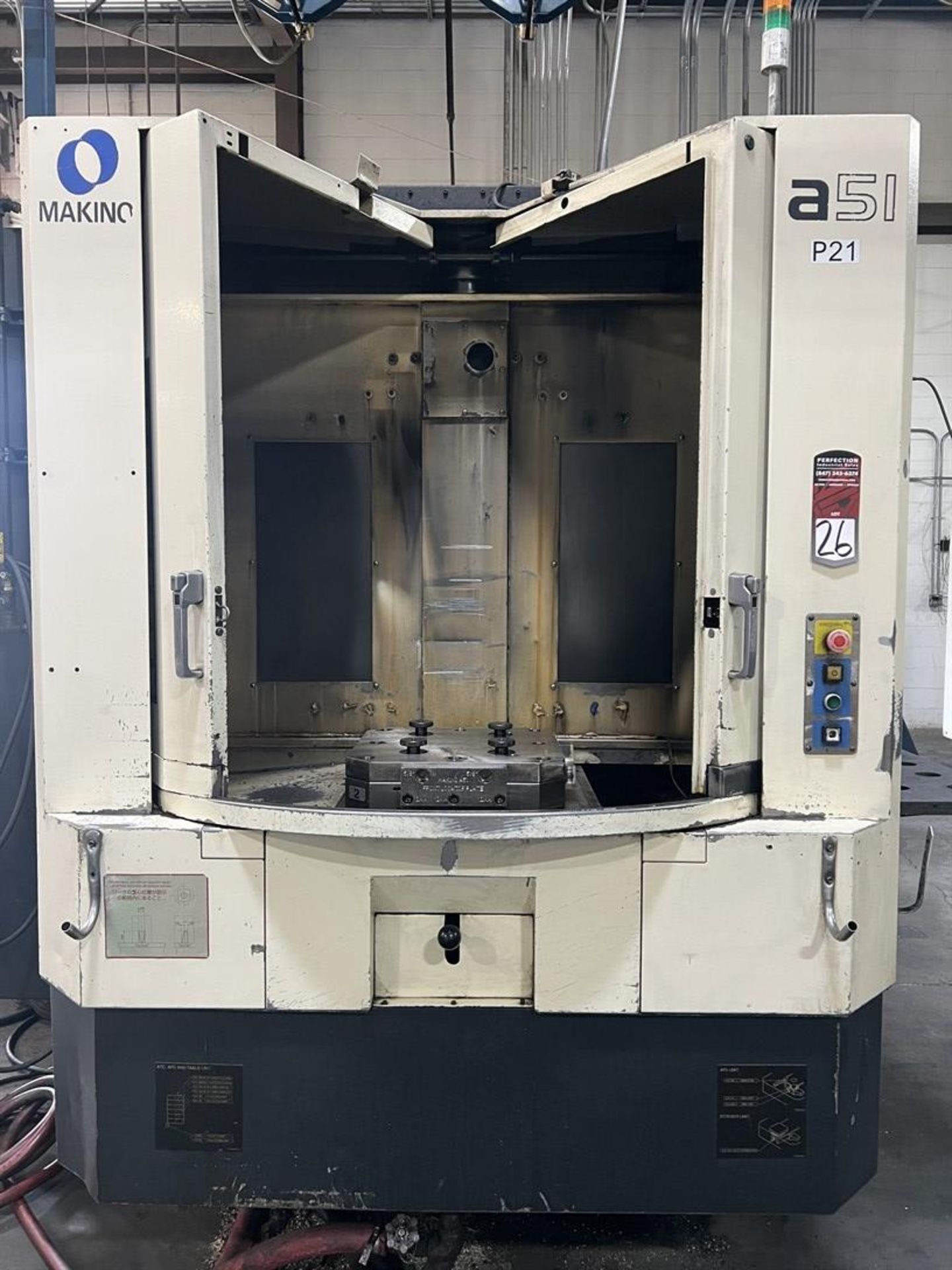 2004 MAKINO A51 4-Axis Horizontal Machining Center, s/n 335, Professional 3 Control, 22"X, 22"Y, 23( - Image 3 of 9