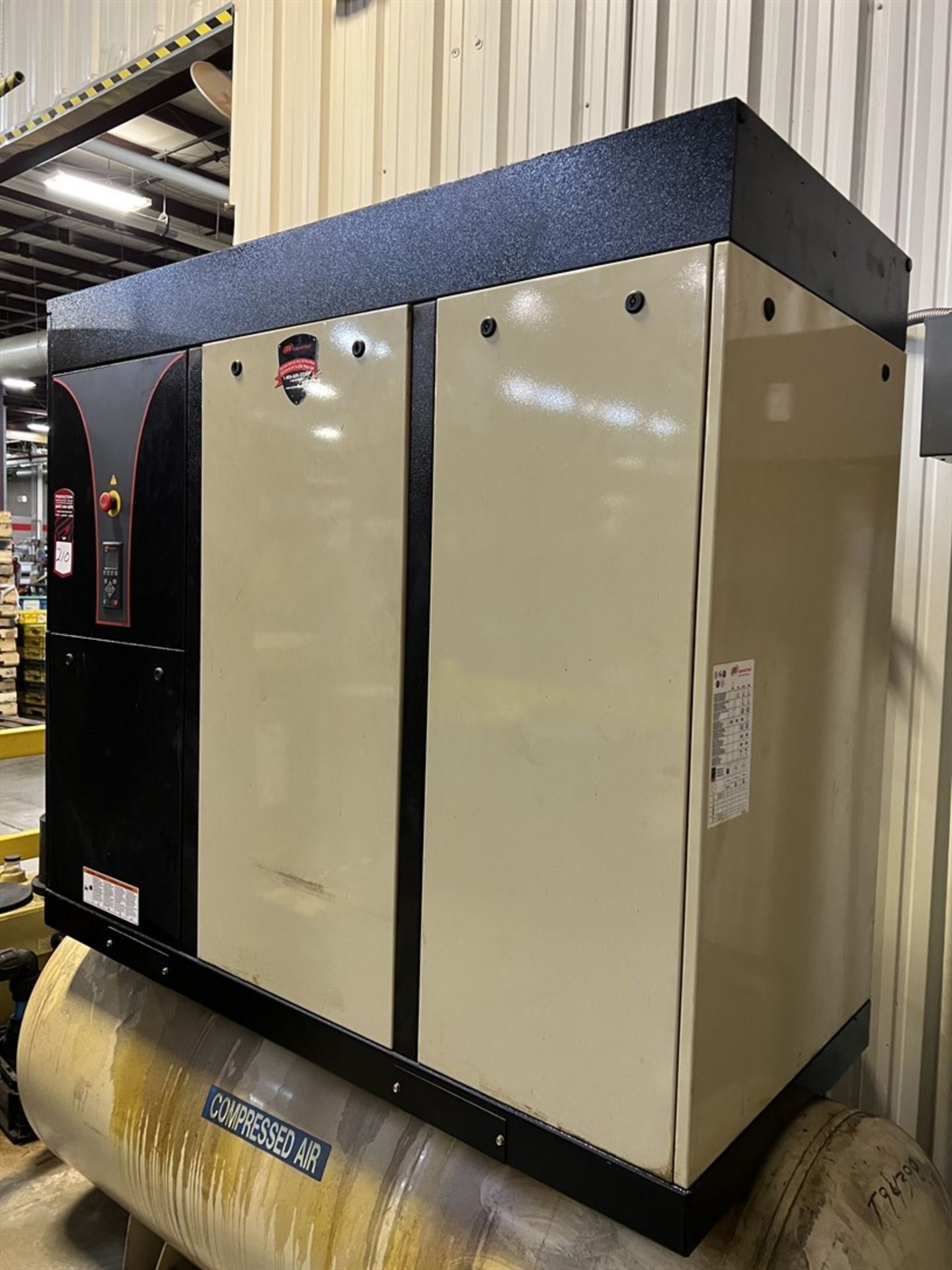 INGERSOLL RAND IRN40H-CC 40 HP Rotary Screw Air Compressor, s/n CBV201222 - Image 2 of 4