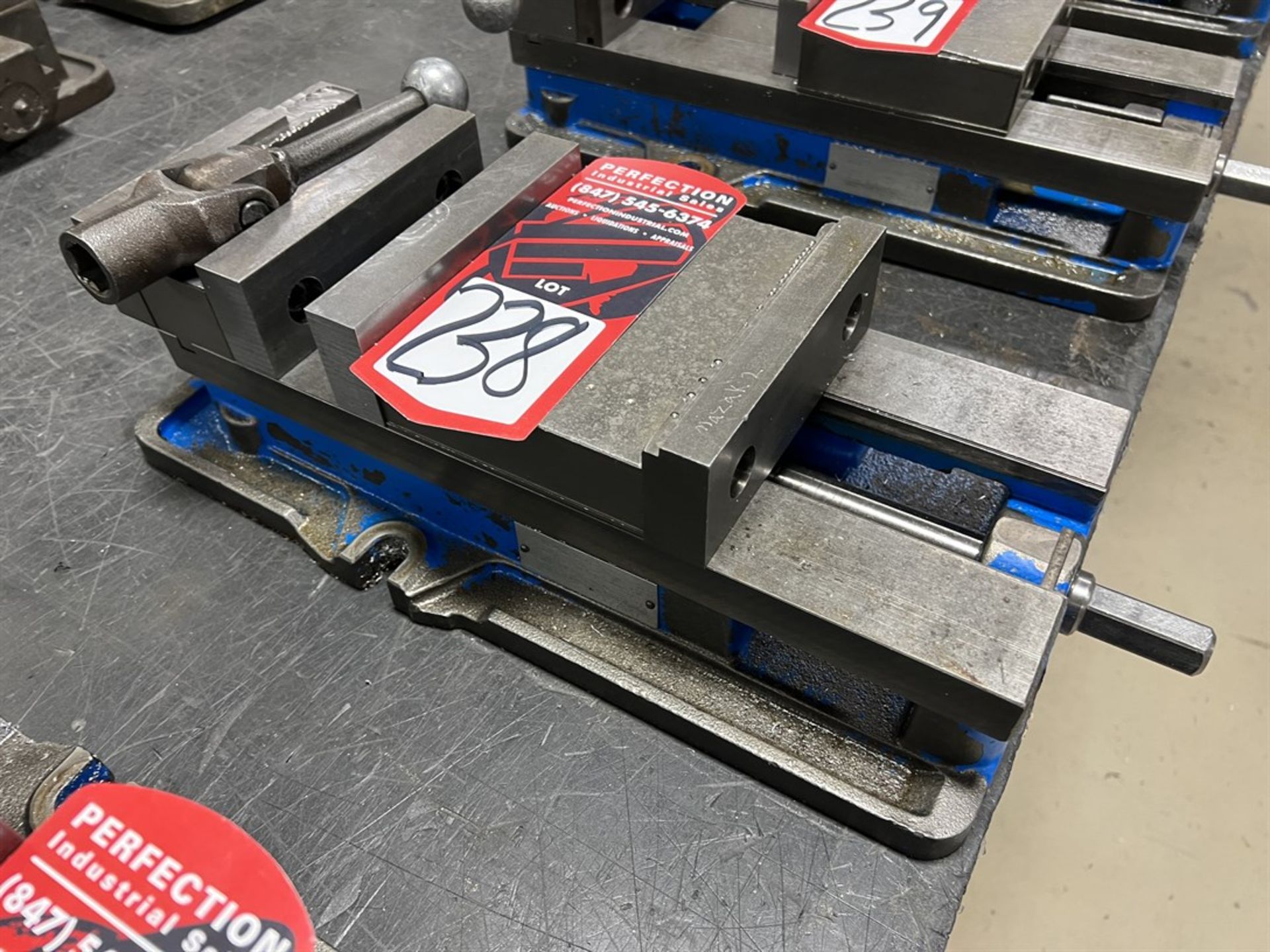 KURT D688 6" Machine Vise