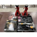 Lot Comprising DIE HARD DH-75A 12V Battery Charger, Electric Scissor Jack, Jumper Cables and Jack