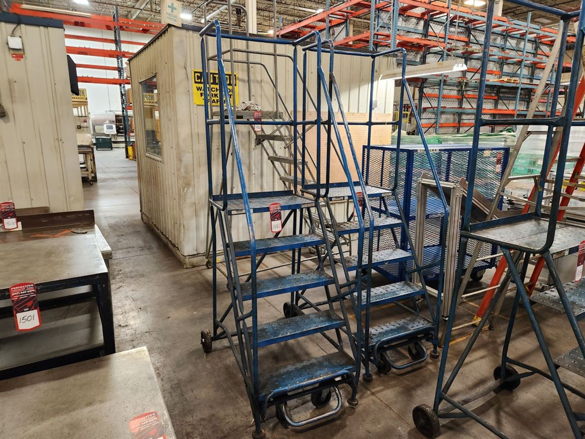 5 Step Rolling Warehouse Ladder