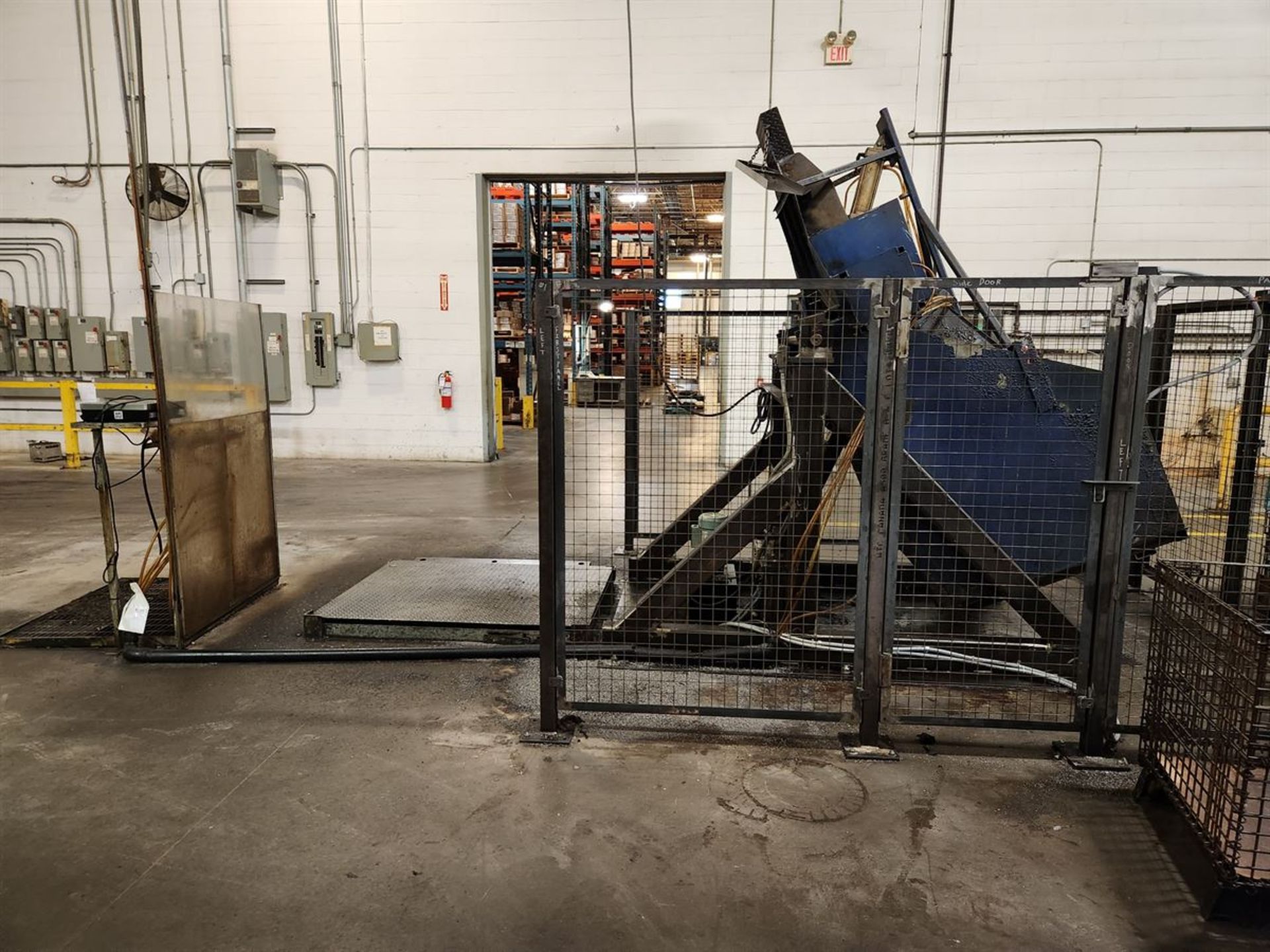 Hydraulic Pneumatic Bin Dumping Unit w/ Floor Scale - Image 4 of 4