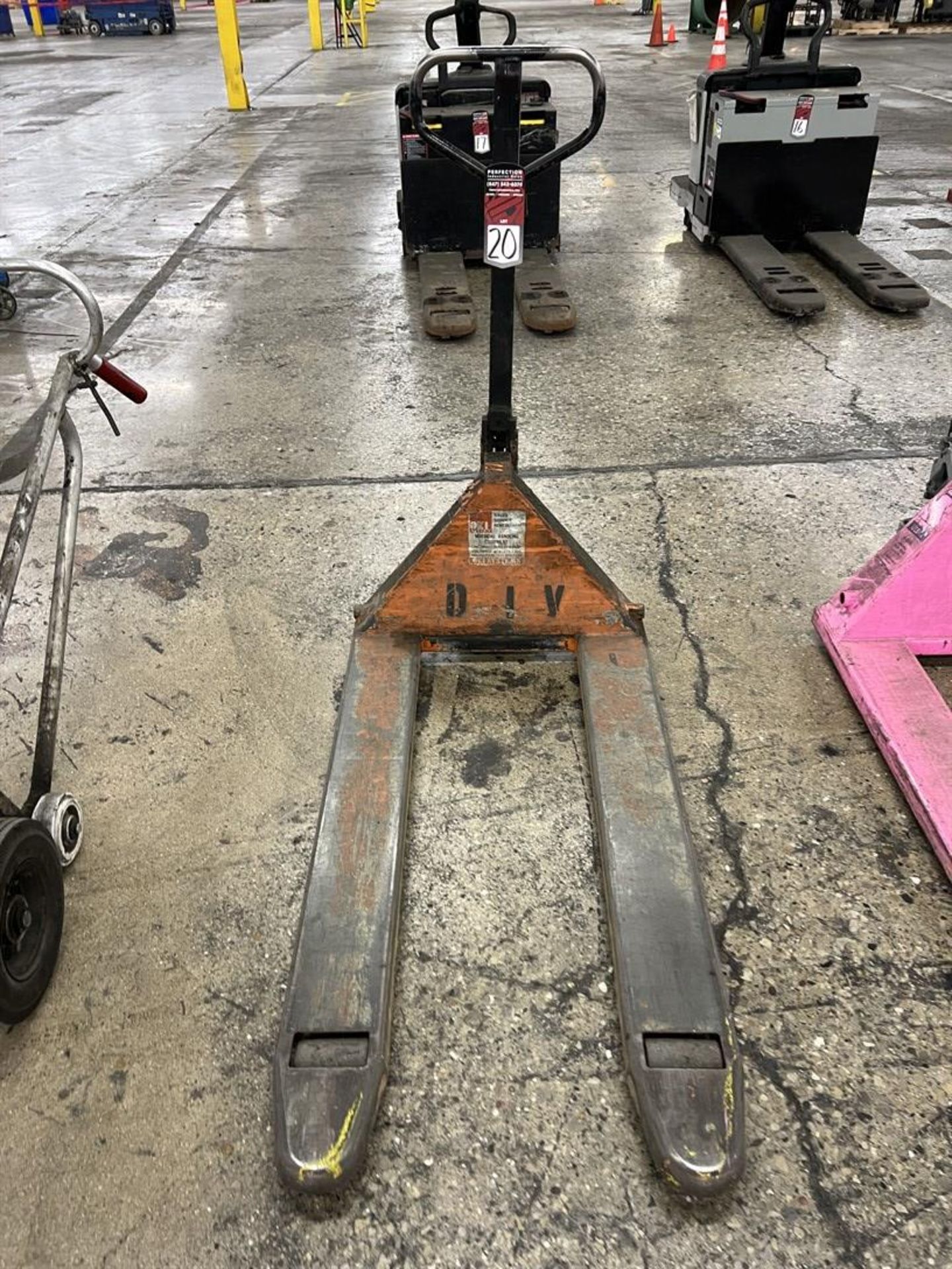 CROWN 5500 Lb. Pallet Jack (Located in Waukegan, IL)