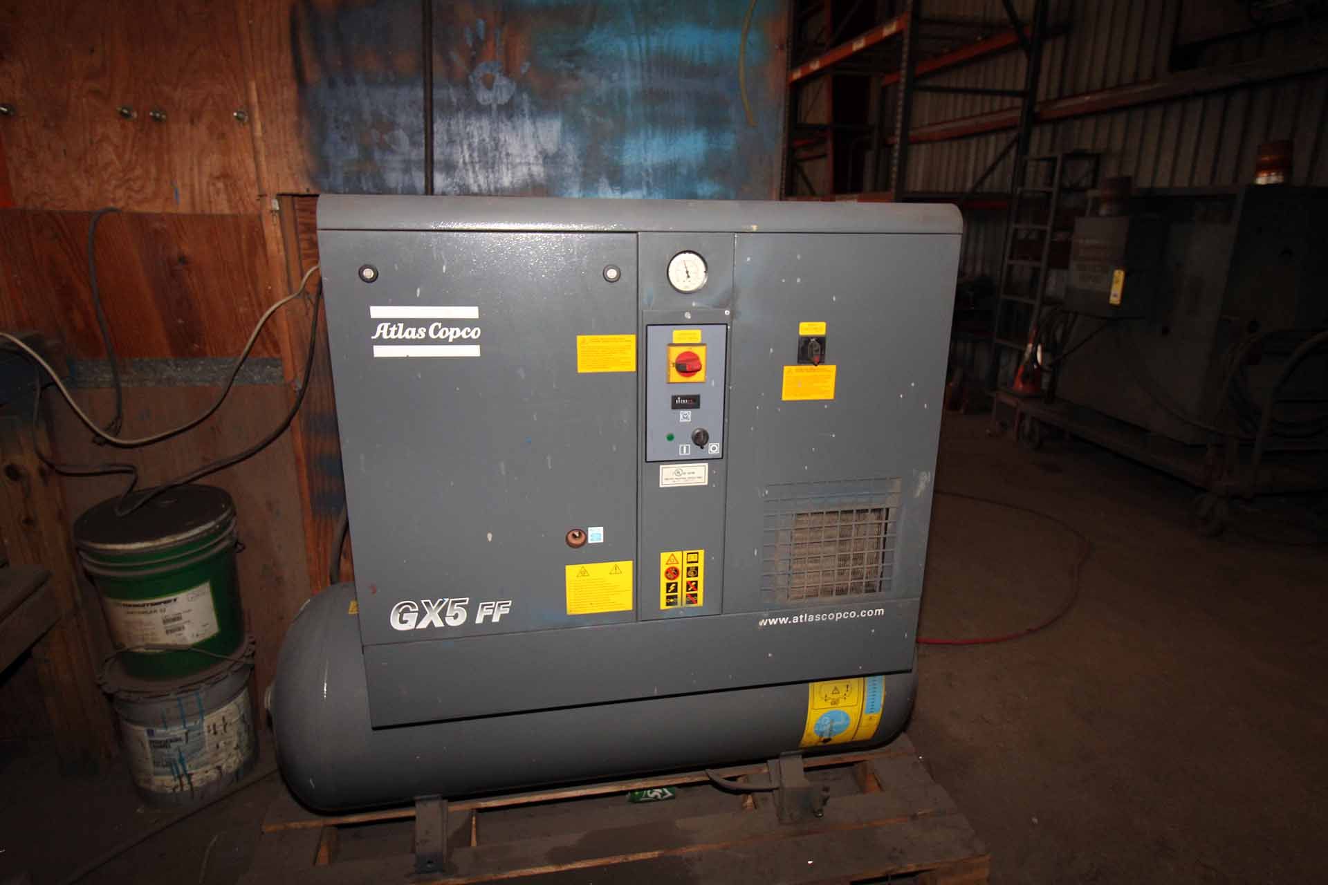 AIR COMPRESSOR, ATLAS COPCO GX5FF, MDL. 8152101799, new 2013, 7.5 HP, H.O.M 2,756.93., w/ horizontal