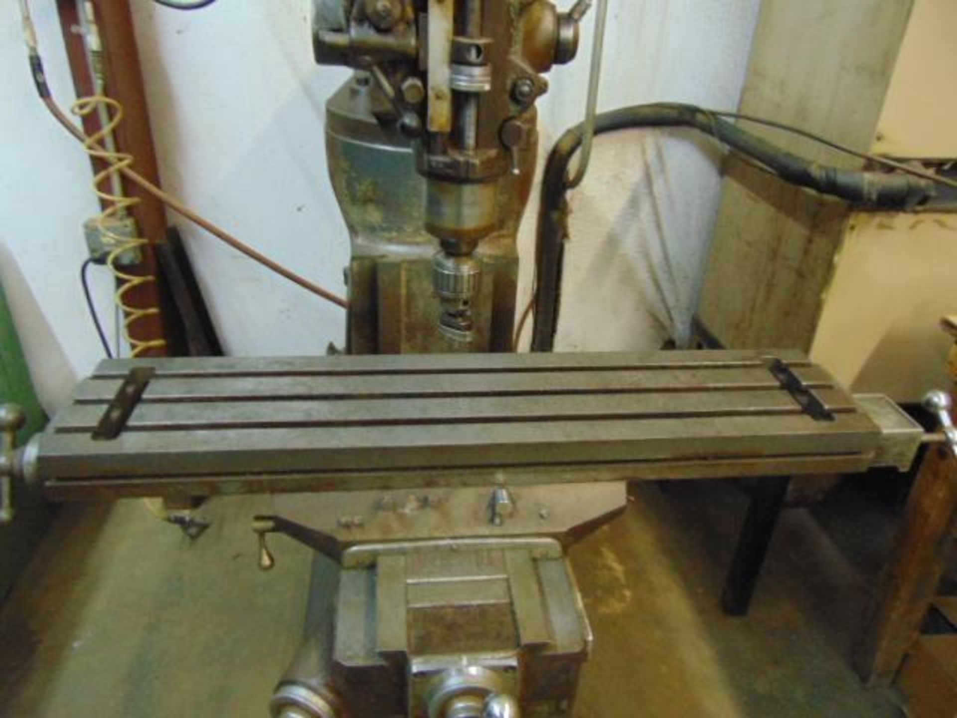VERTICAL TURRET MILL, BRIDGEPORT STEP PULLEY MACHINE, 9" x 42" tbl., S/N 86975 - Image 3 of 5