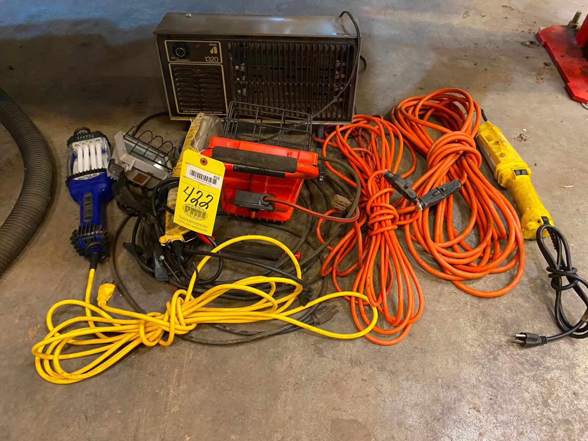 LOT CONSISTING OF: Ridgid 2 in 1 shop vac., lights & electrical cords (Located at: Ellis Precision I