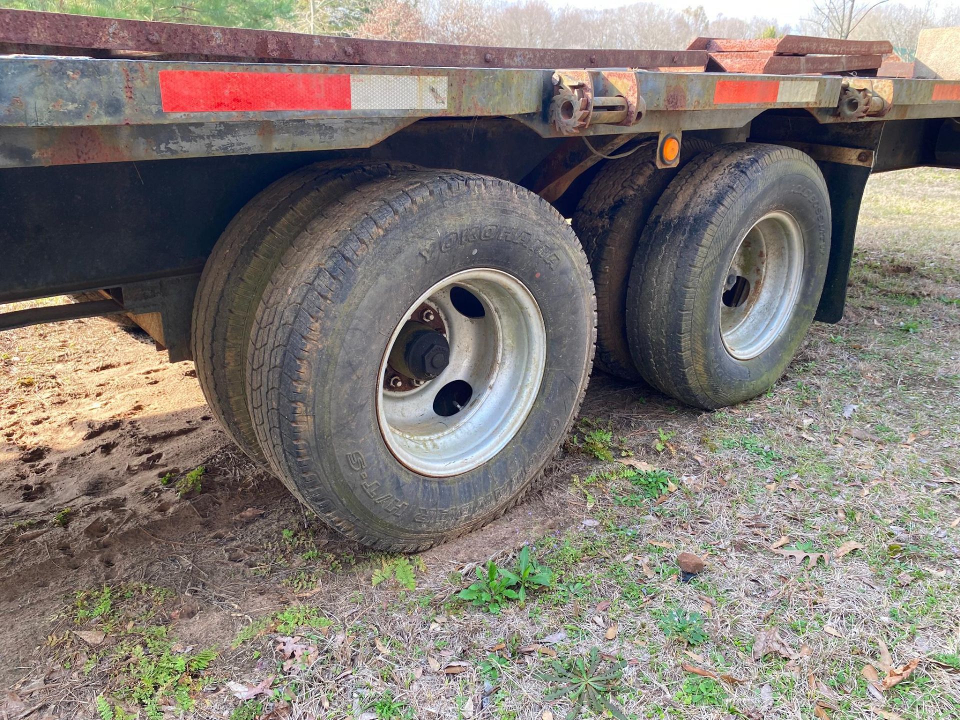 GOOSENECK TRAILER, 28' TEX TRAIL TANDEM AXLE, 19,200-lb. cap., VIN TE159260, TX License Plate DPBN69 - Image 6 of 11