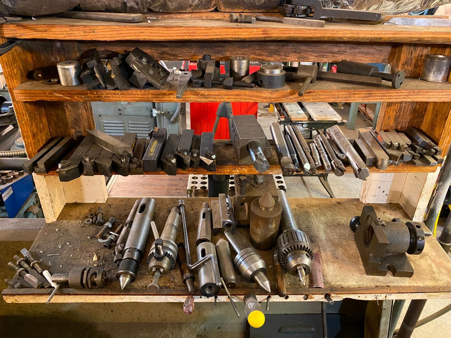 ENGINE LATHE, CLAUSING COLCHESTER, 15" x 50" w/ 6-sided turret, cross slide, tailstock, 8" 3-jaw chu - Image 7 of 7